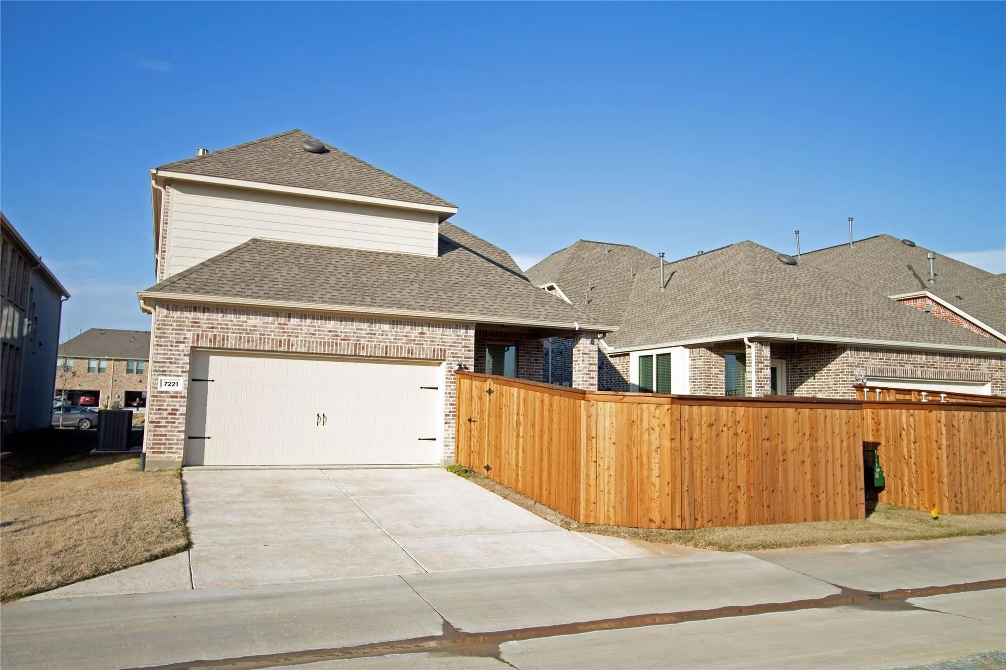 Single Family Residence For Rent in Collin County , 7235 Sanctuary, Frisco, Texas 75033, 4 Bedroom, 4 Bathroom, 2 Garage spaces, 2,629 Sqft, built in 2019, mls#21404223, Real Estate Agent in Frisco, Homes For Rent in Collin county, Homes For Rent in Frisco, Realtor in Frisco Texas, Real Estate Brokerage Independent Realty Texas, Luminita Cordes Realtor