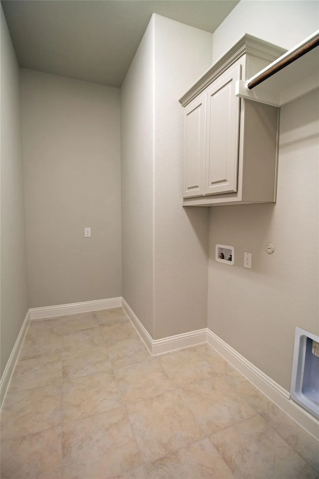 Single Family Residence For Rent in Collin County , 7235 Sanctuary, Frisco, Texas 75033, 4 Bedroom, 4 Bathroom, 2 Garage spaces, 2,629 Sqft, built in 2019, mls#21404223, Real Estate Agent in Frisco, Homes For Rent in Collin county, Homes For Rent in Frisco, Realtor in Frisco Texas, Real Estate Brokerage Independent Realty Texas, Luminita Cordes Realtor