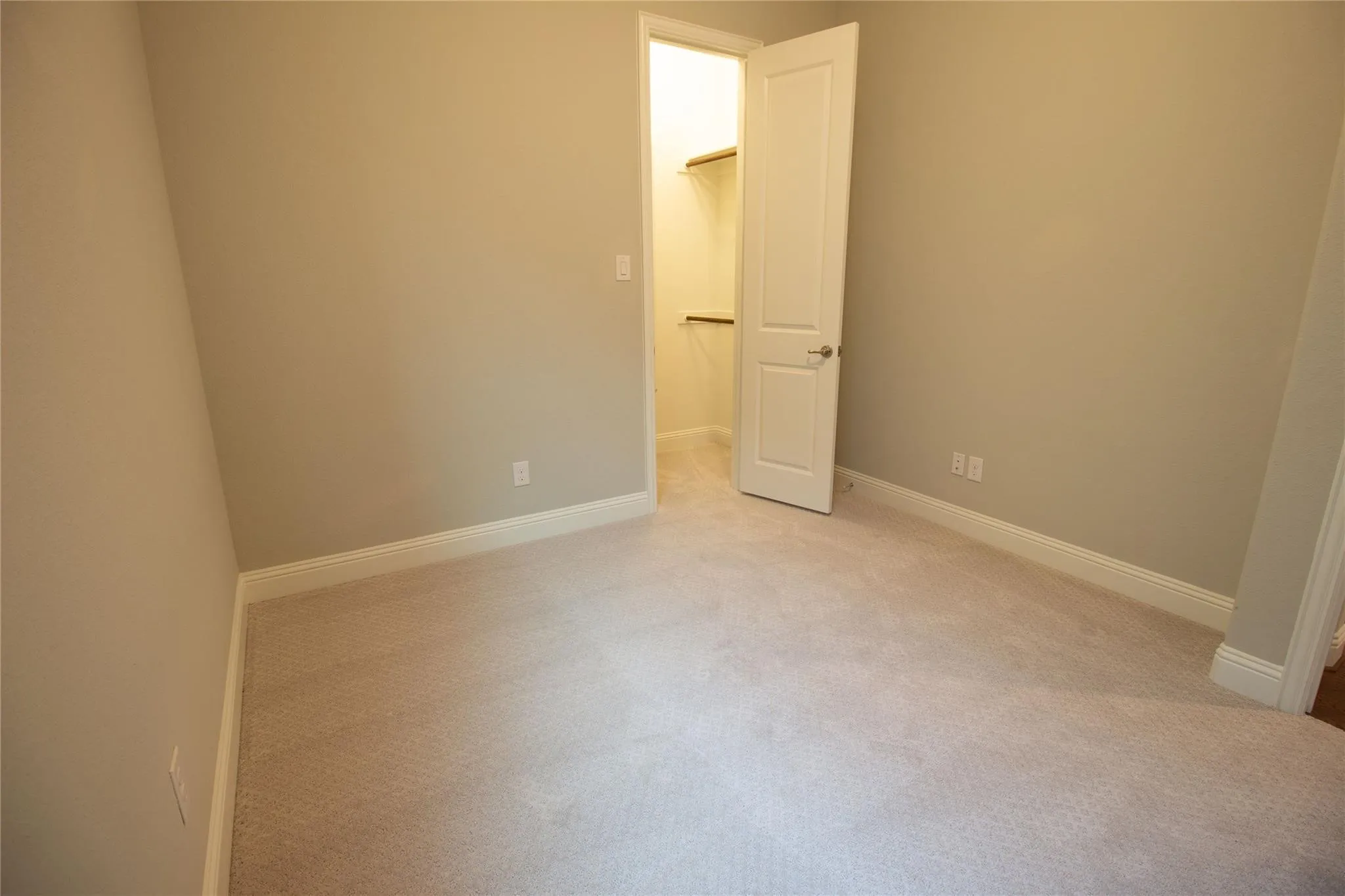 Single Family Residence For Rent in Collin County , 7235 Sanctuary, Frisco, Texas 75033, 4 Bedroom, 4 Bathroom, 2 Garage spaces, 2,629 Sqft, built in 2019, mls#21404223, Real Estate Agent in Frisco, Homes For Rent in Collin county, Homes For Rent in Frisco, Realtor in Frisco Texas, Real Estate Brokerage Independent Realty Texas, Luminita Cordes Realtor
