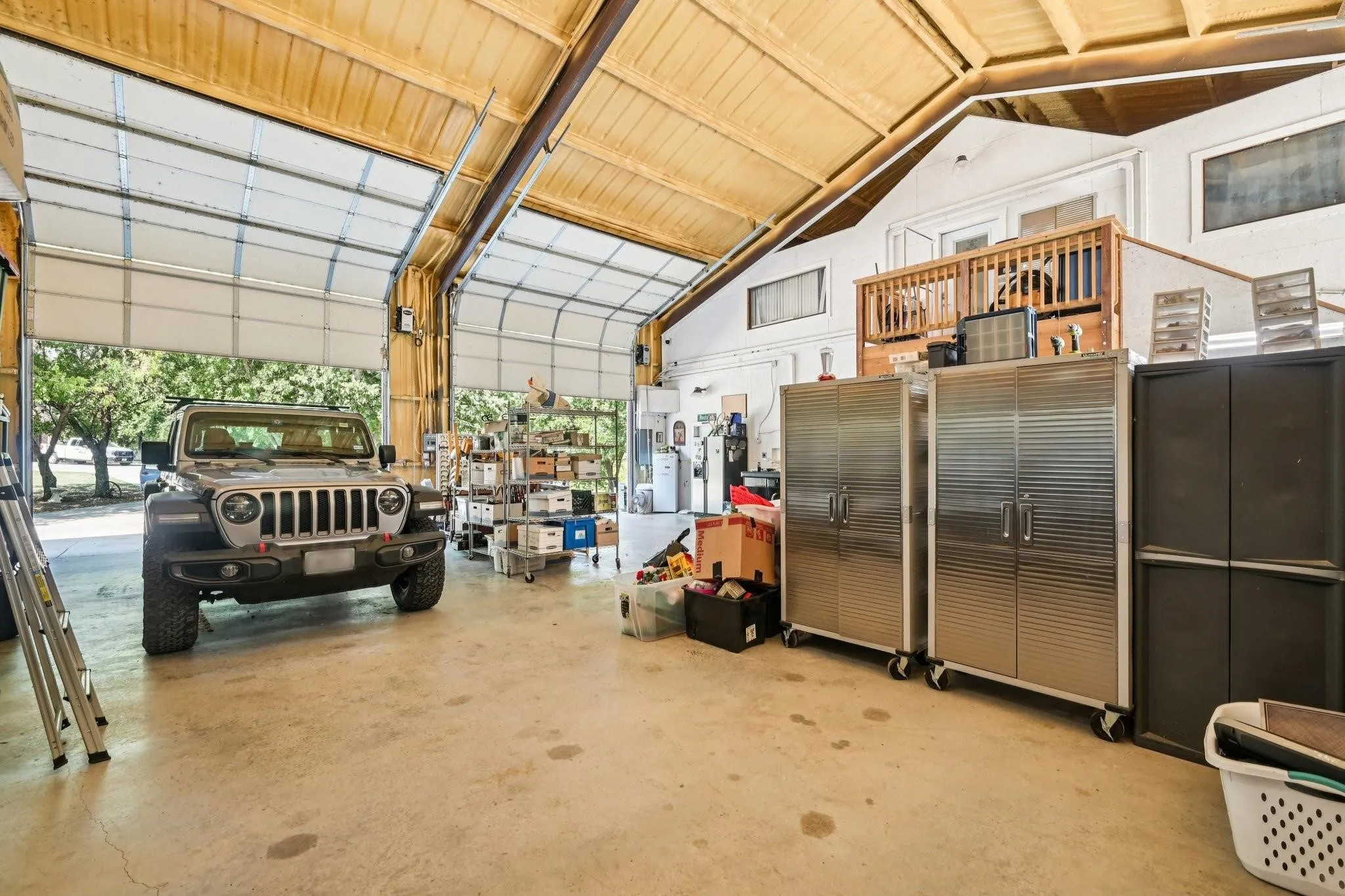 Farm For Sale in Cooke County , 169 Chisam Road, Valley View, Texas 76272, 3 Bedroom, 3 Bathroom, 6 Garage spaces, 2,083 Sqft, built in 2019, mls#21404205, Real Estate Agent in Valley View, Homes For Sale in Cooke county, Homes For Sale in Valley View, Realtor in Valley View Texas, Real Estate Brokerage Independent Realty Texas, Luminita Cordes Realtor