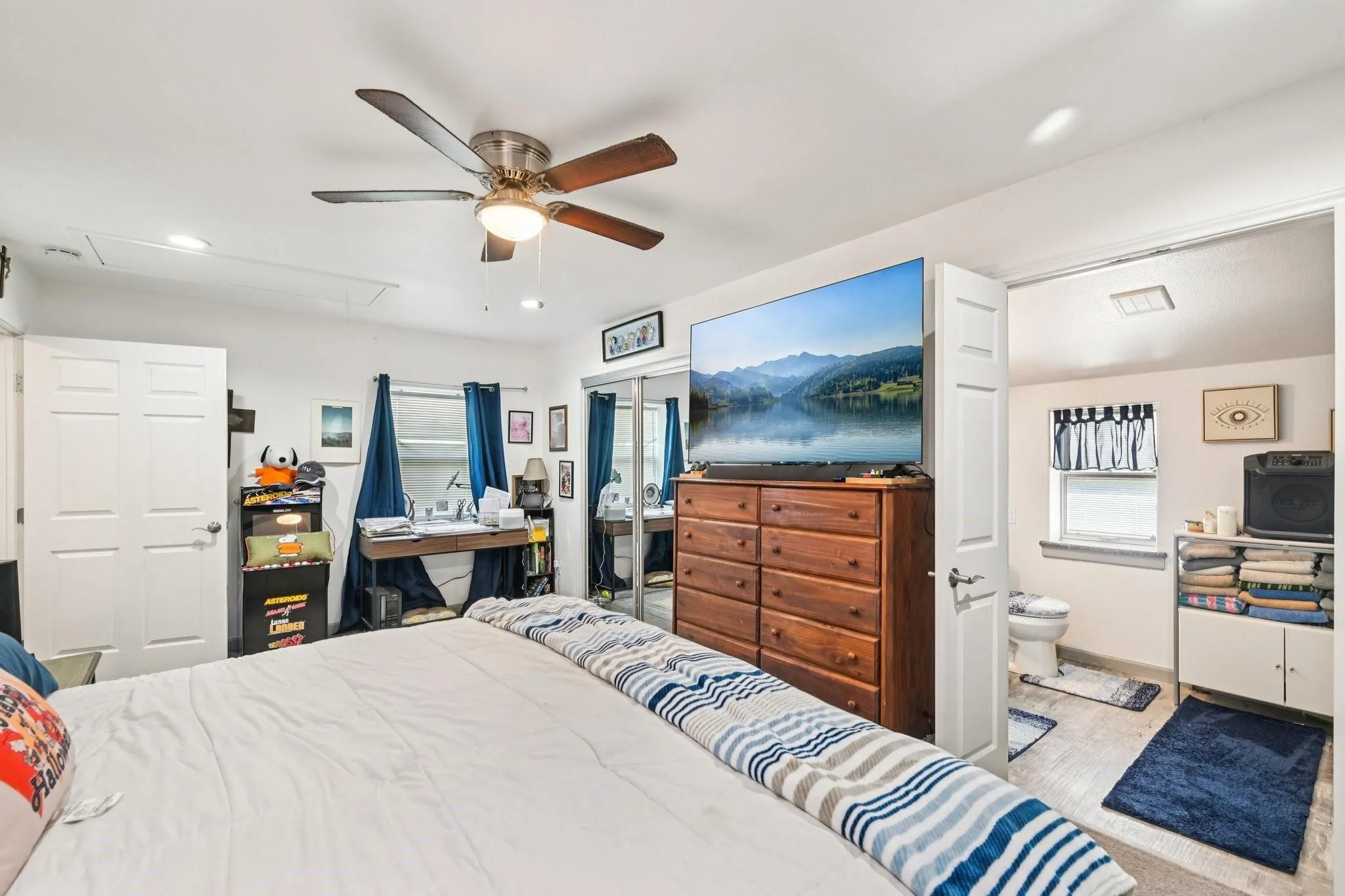 Farm For Sale in Cooke County , 169 Chisam Road, Valley View, Texas 76272, 3 Bedroom, 3 Bathroom, 6 Garage spaces, 2,083 Sqft, built in 2019, mls#21404205, Real Estate Agent in Valley View, Homes For Sale in Cooke county, Homes For Sale in Valley View, Realtor in Valley View Texas, Real Estate Brokerage Independent Realty Texas, Luminita Cordes Realtor