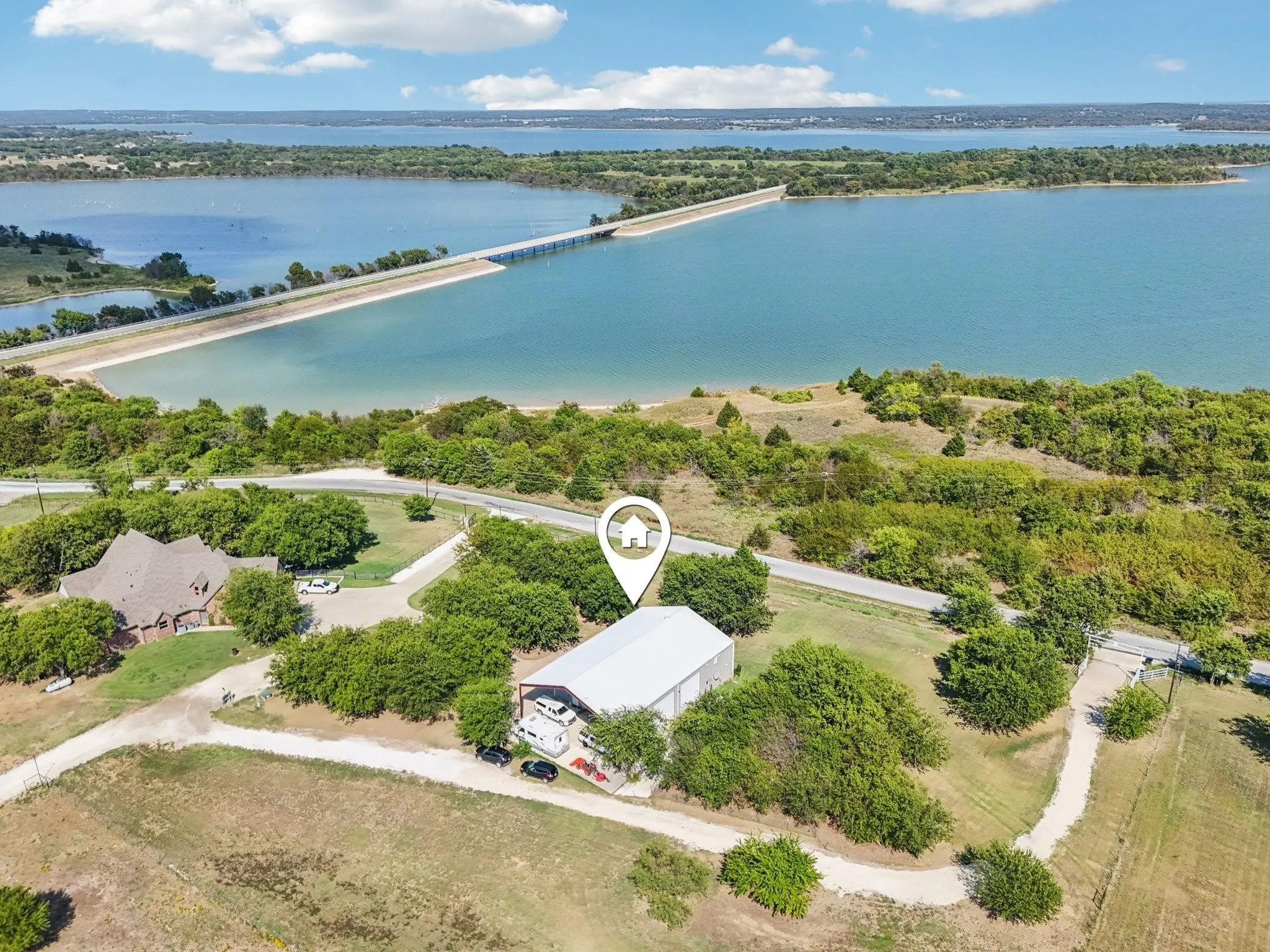 Farm For Sale in Cooke County , 169 Chisam Road, Valley View, Texas 76272, 3 Bedroom, 3 Bathroom, 6 Garage spaces, 2,083 Sqft, built in 2019, mls#21404205, Real Estate Agent in Valley View, Homes For Sale in Cooke county, Homes For Sale in Valley View, Realtor in Valley View Texas, Real Estate Brokerage Independent Realty Texas, Luminita Cordes Realtor