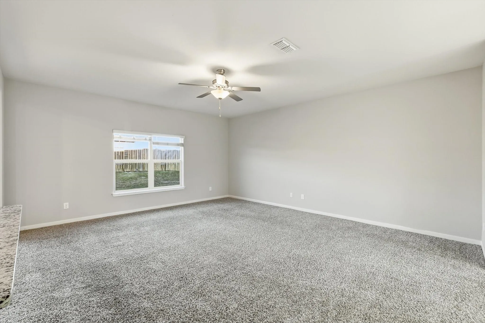 Single Family Residence For Rent in Collin County , 2029 Yarbrough Drive, Anna, Texas 75409, 4 Bedroom, 3 Bathroom, 2 Garage spaces, 2,577 Sqft, built in 2022, mls#21404231, Real Estate Agent in Anna, Homes For Rent in Collin county, Homes For Rent in Anna, Realtor in Anna Texas, Real Estate Brokerage Independent Realty Texas, Luminita Cordes Realtor