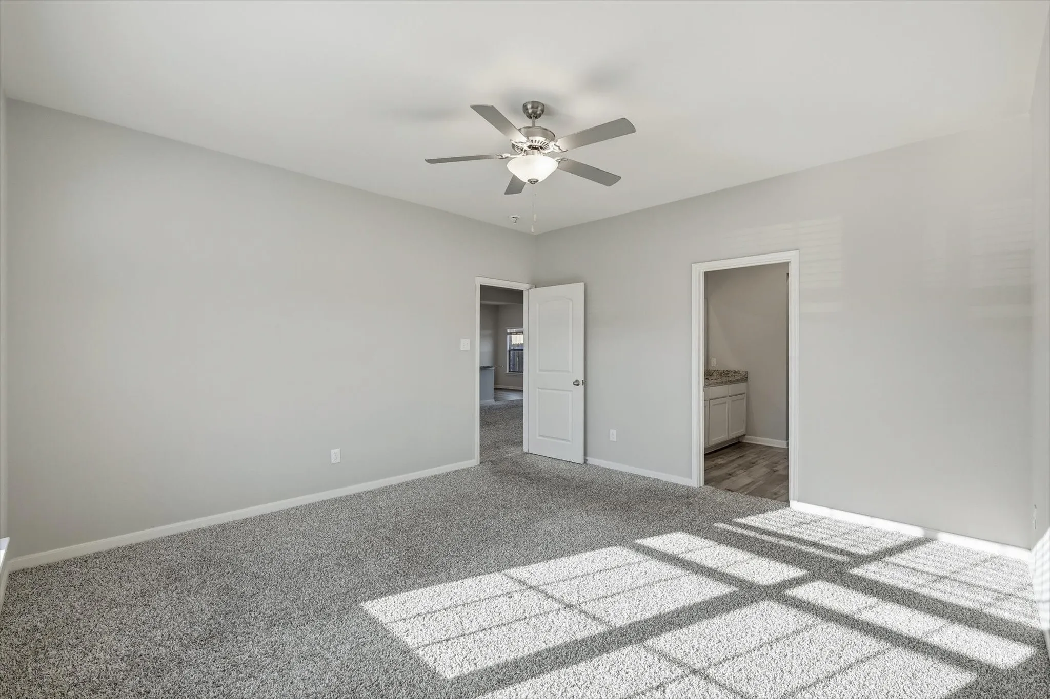 Single Family Residence For Rent in Collin County , 2029 Yarbrough Drive, Anna, Texas 75409, 4 Bedroom, 3 Bathroom, 2 Garage spaces, 2,577 Sqft, built in 2022, mls#21404231, Real Estate Agent in Anna, Homes For Rent in Collin county, Homes For Rent in Anna, Realtor in Anna Texas, Real Estate Brokerage Independent Realty Texas, Luminita Cordes Realtor