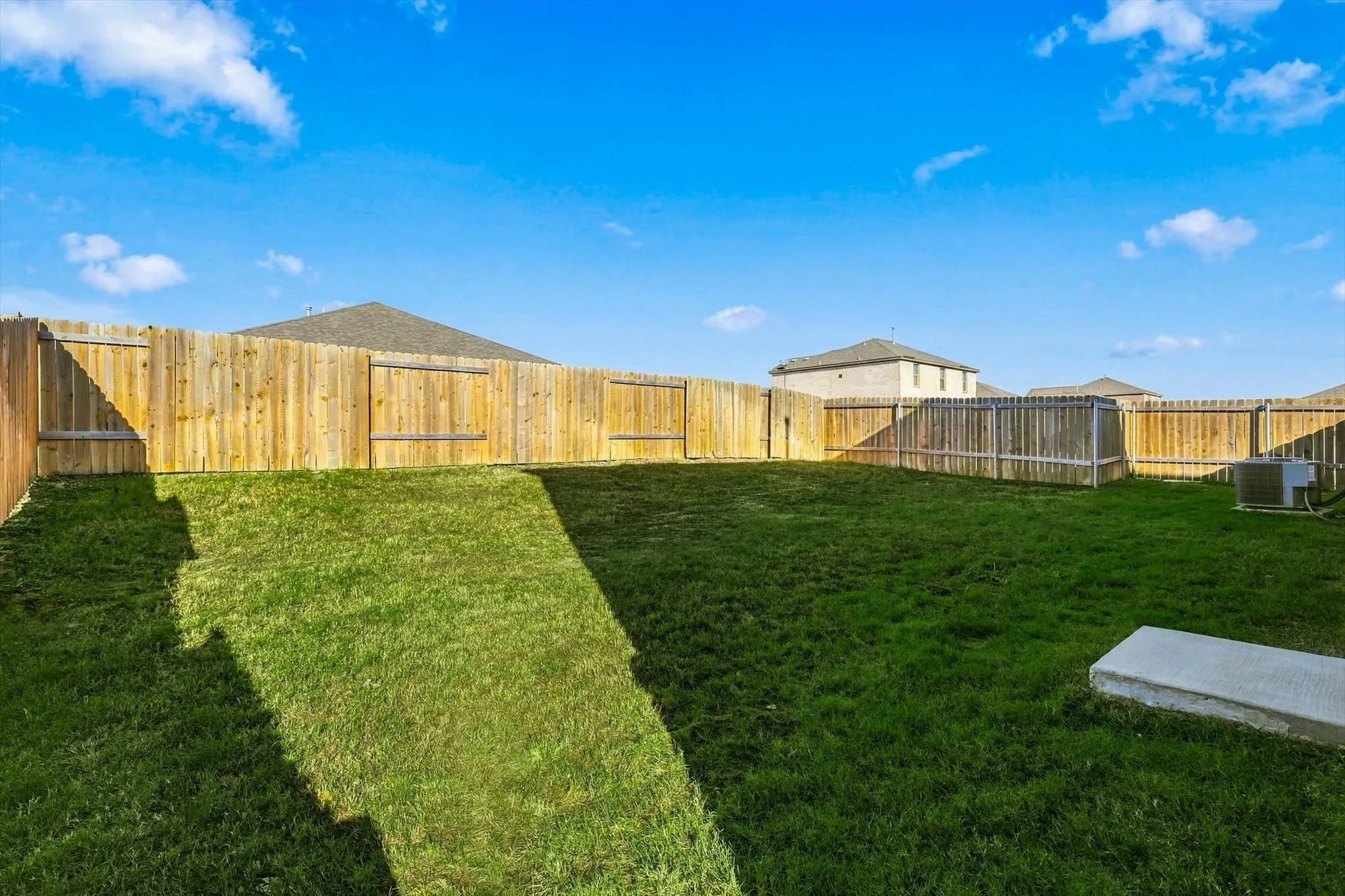 Single Family Residence For Rent in Collin County , 2029 Yarbrough Drive, Anna, Texas 75409, 4 Bedroom, 3 Bathroom, 2 Garage spaces, 2,577 Sqft, built in 2022, mls#21404231, Real Estate Agent in Anna, Homes For Rent in Collin county, Homes For Rent in Anna, Realtor in Anna Texas, Real Estate Brokerage Independent Realty Texas, Luminita Cordes Realtor