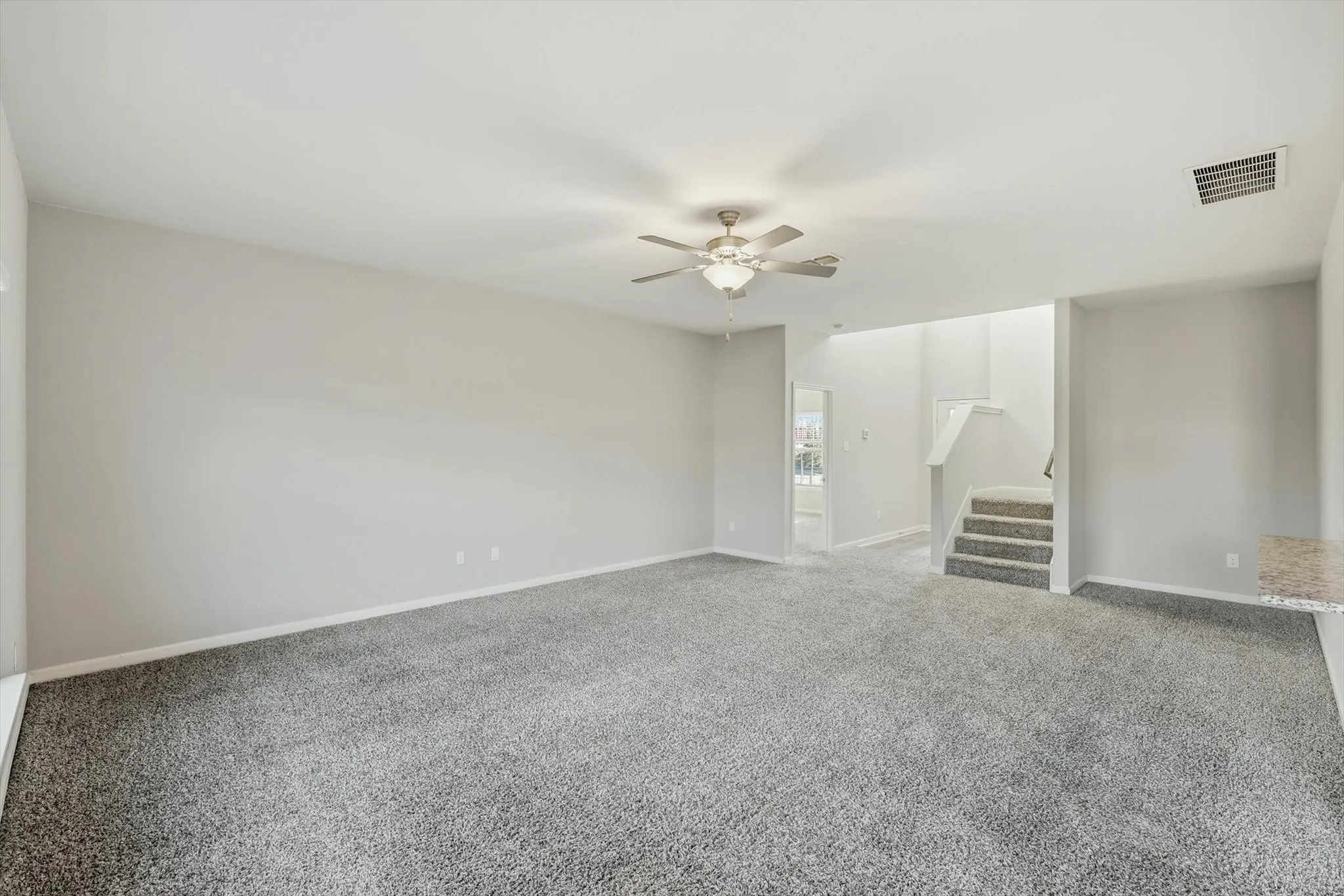 Single Family Residence For Rent in Collin County , 2029 Yarbrough Drive, Anna, Texas 75409, 4 Bedroom, 3 Bathroom, 2 Garage spaces, 2,577 Sqft, built in 2022, mls#21404231, Real Estate Agent in Anna, Homes For Rent in Collin county, Homes For Rent in Anna, Realtor in Anna Texas, Real Estate Brokerage Independent Realty Texas, Luminita Cordes Realtor