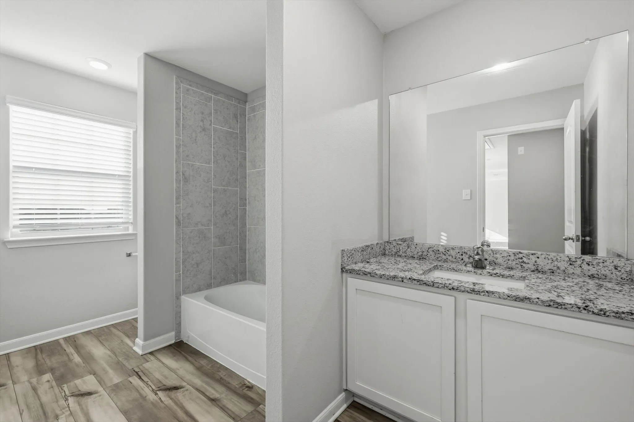 Single Family Residence For Rent in Collin County , 2029 Yarbrough Drive, Anna, Texas 75409, 4 Bedroom, 3 Bathroom, 2 Garage spaces, 2,577 Sqft, built in 2022, mls#21404231, Real Estate Agent in Anna, Homes For Rent in Collin county, Homes For Rent in Anna, Realtor in Anna Texas, Real Estate Brokerage Independent Realty Texas, Luminita Cordes Realtor