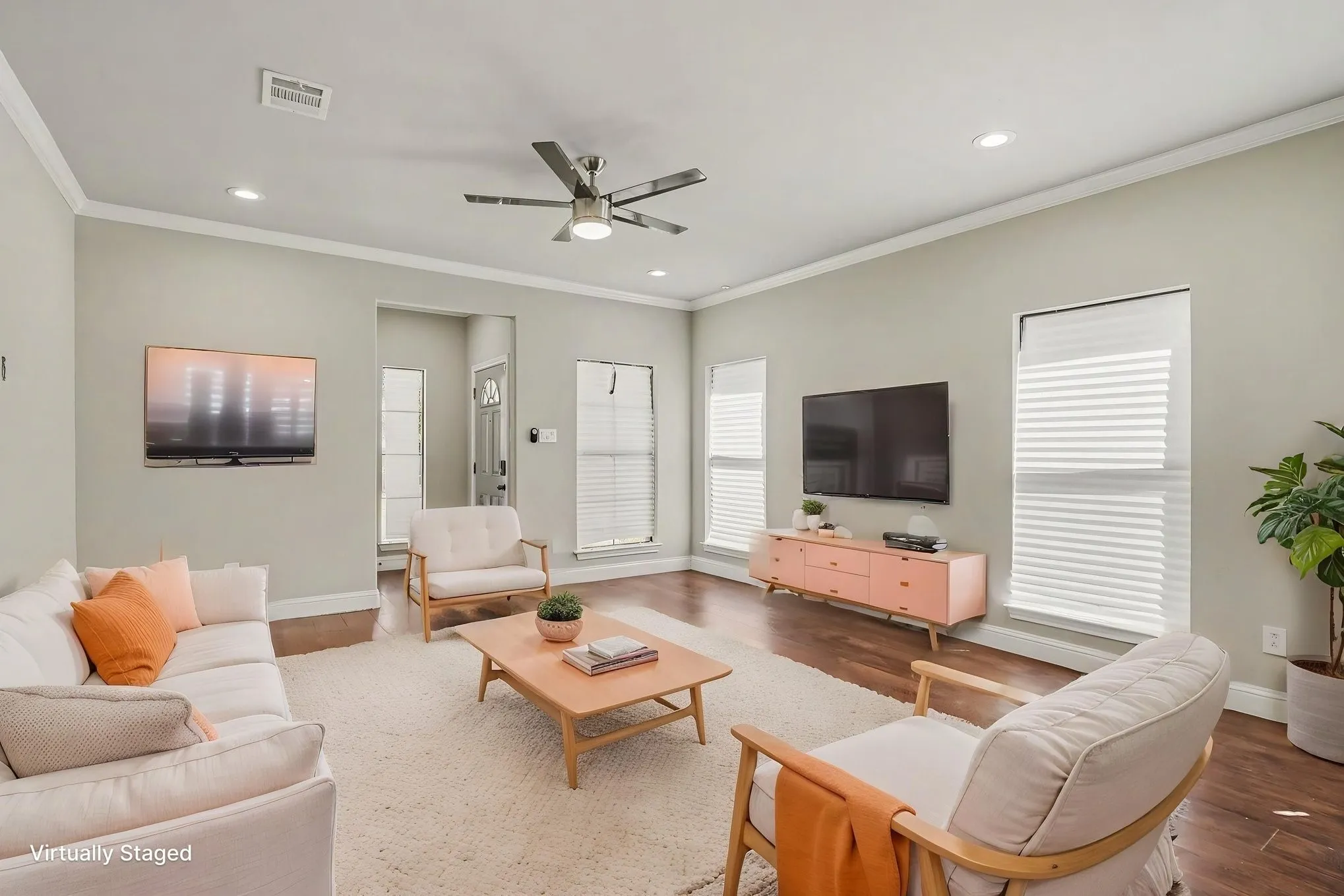 Single Family Residence For Sale in Dallas County , 4221 Cardinal Drive, Dallas, Texas 75216, 4 Bedroom, 2 Bathroom, 2 Garage spaces, 1,740 Sqft, built in 2021, mls#21401864, Real Estate Agent in Dallas, Homes For Sale in Dallas county, Homes For Sale in Dallas, Realtor in Dallas Texas, Real Estate Brokerage Independent Realty Texas, Luminita Cordes Realtor