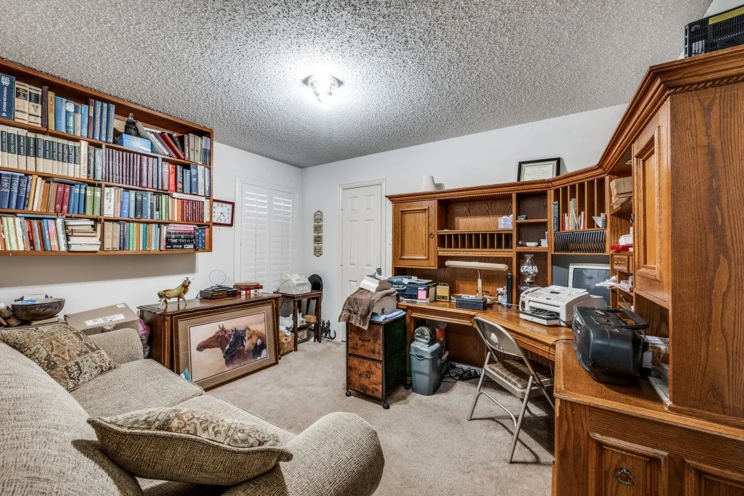 Single Family Residence For Sale in Tarrant County , 1606 Cancun Drive, Mansfield, Texas 76063, 4 Bedroom, 2 Bathroom, 2 Garage spaces, 1,980 Sqft, built in 2002, mls#21404236, Real Estate Agent in Mansfield, Homes For Sale in Tarrant county, Homes For Sale in Mansfield, Realtor in Mansfield Texas, Real Estate Brokerage Independent Realty Texas, Luminita Cordes Realtor