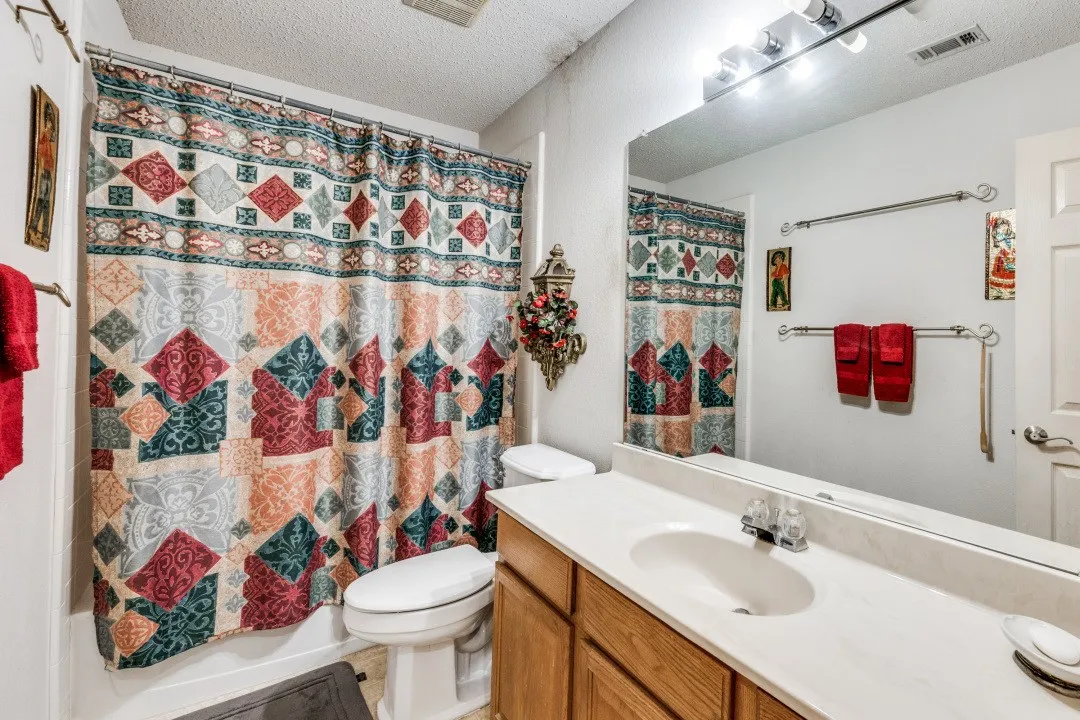 Single Family Residence For Sale in Tarrant County , 1606 Cancun Drive, Mansfield, Texas 76063, 4 Bedroom, 2 Bathroom, 2 Garage spaces, 1,980 Sqft, built in 2002, mls#21404236, Real Estate Agent in Mansfield, Homes For Sale in Tarrant county, Homes For Sale in Mansfield, Realtor in Mansfield Texas, Real Estate Brokerage Independent Realty Texas, Luminita Cordes Realtor