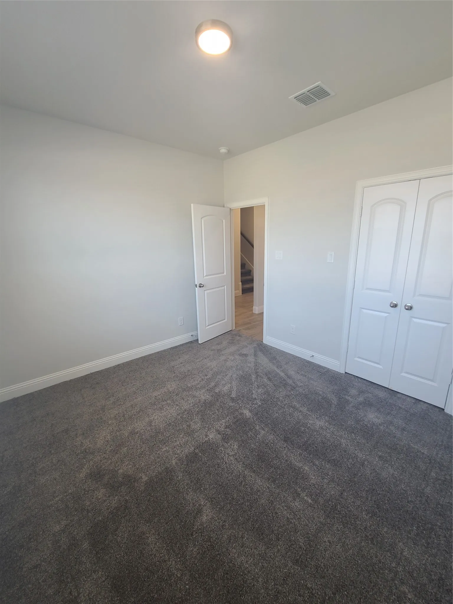 Single Family Residence For Rent in Denton County , 525 Hillcrest Circle, Justin, Texas 76247, 4 Bedroom, 3 Bathroom, 2 Garage spaces, 2,215 Sqft, built in 2022, mls#21404239, Real Estate Agent in Justin, Homes For Rent in Denton county, Homes For Rent in Justin, Realtor in Justin Texas, Real Estate Brokerage Independent Realty Texas, Luminita Cordes Realtor