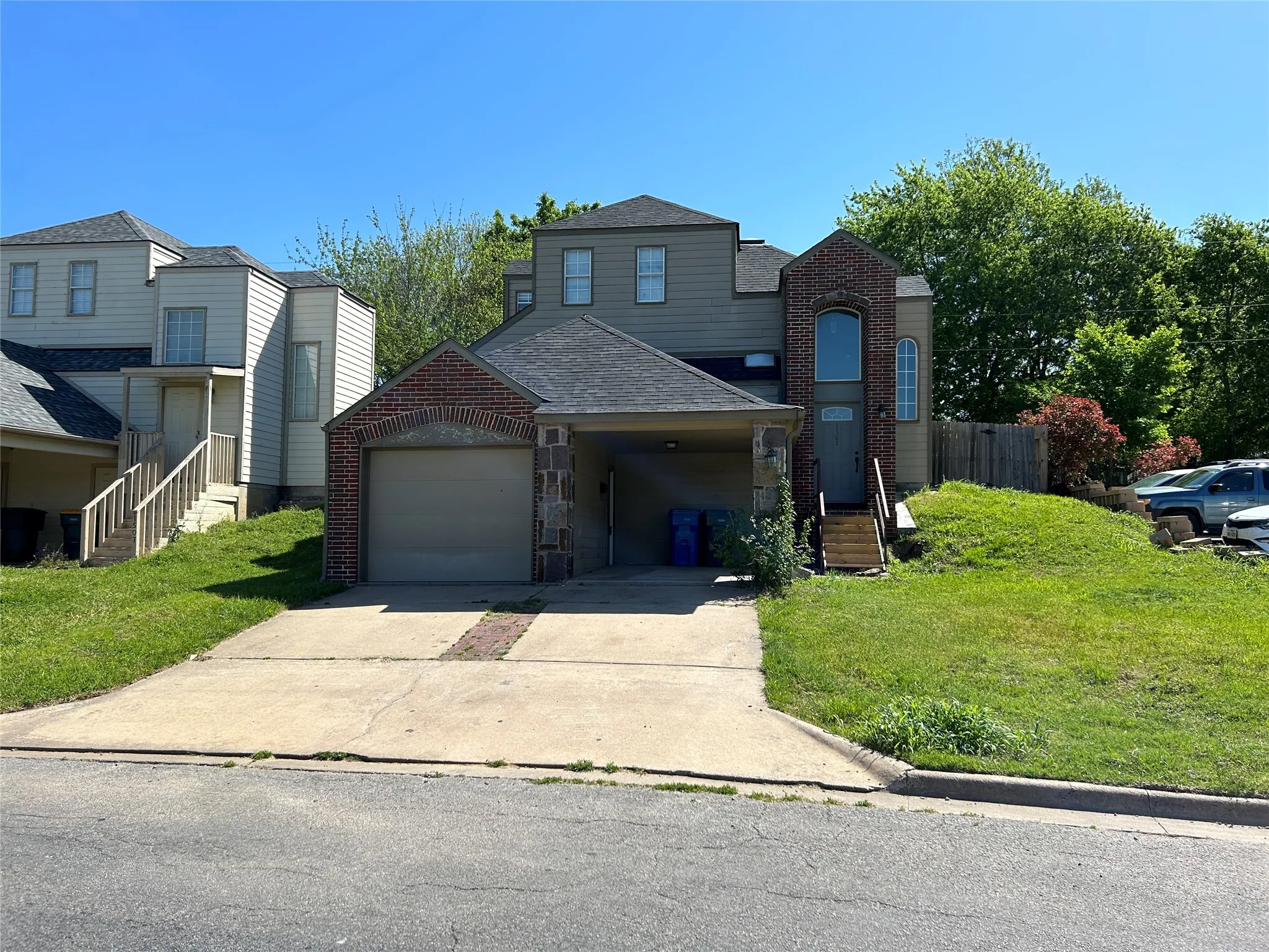 Single Family Residence For Rent in Grayson County , 1505 Park Place, Sherman, Texas 75092, 3 Bedroom, 2 Bathroom, 1 Garage spaces, 1,645 Sqft, built in 2000, mls#21402503, Real Estate Agent in Sherman, Homes For Rent in Grayson county, Homes For Rent in Sherman, Realtor in Sherman Texas, Real Estate Brokerage Independent Realty Texas, Luminita Cordes Realtor