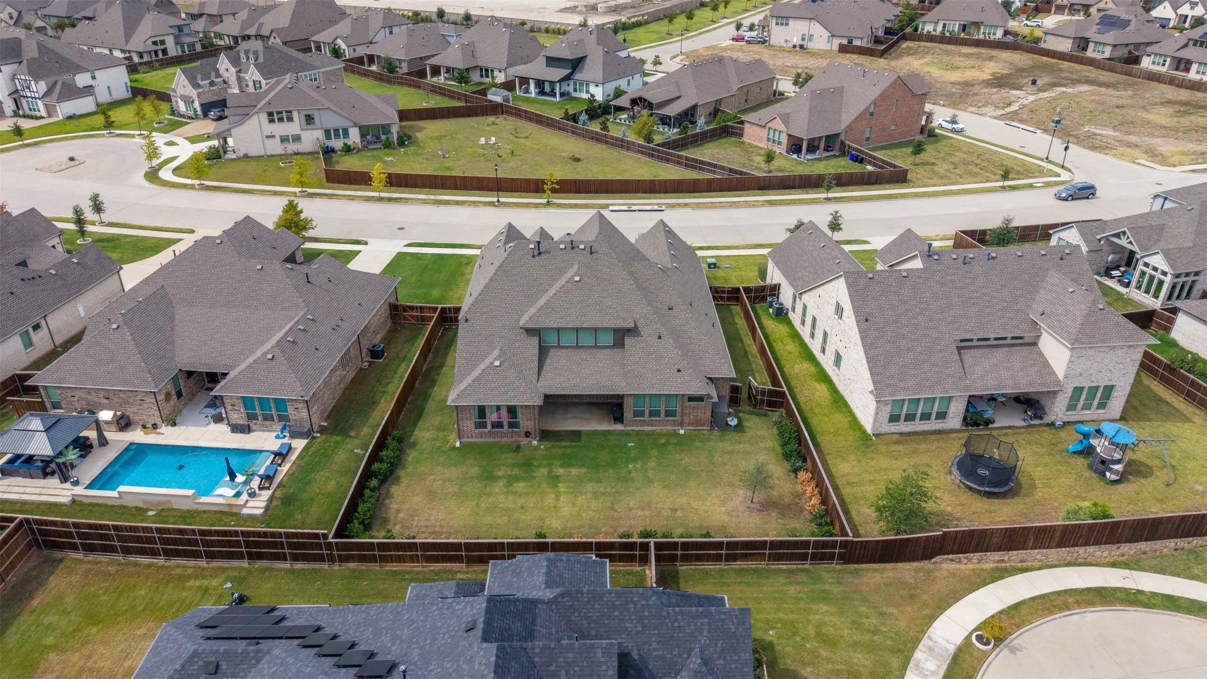 Single Family Residence For Sale in Johnson County , 1802 Southpointe Xing, Mansfield, Texas 76063, 5 Bedroom, 5 Bathroom, 3 Garage spaces, 3,746 Sqft, built in 2022, mls#21402815, Real Estate Agent in Mansfield, Homes For Sale in Johnson county, Homes For Sale in Mansfield, Realtor in Mansfield Texas, Real Estate Brokerage Independent Realty Texas, Luminita Cordes Realtor