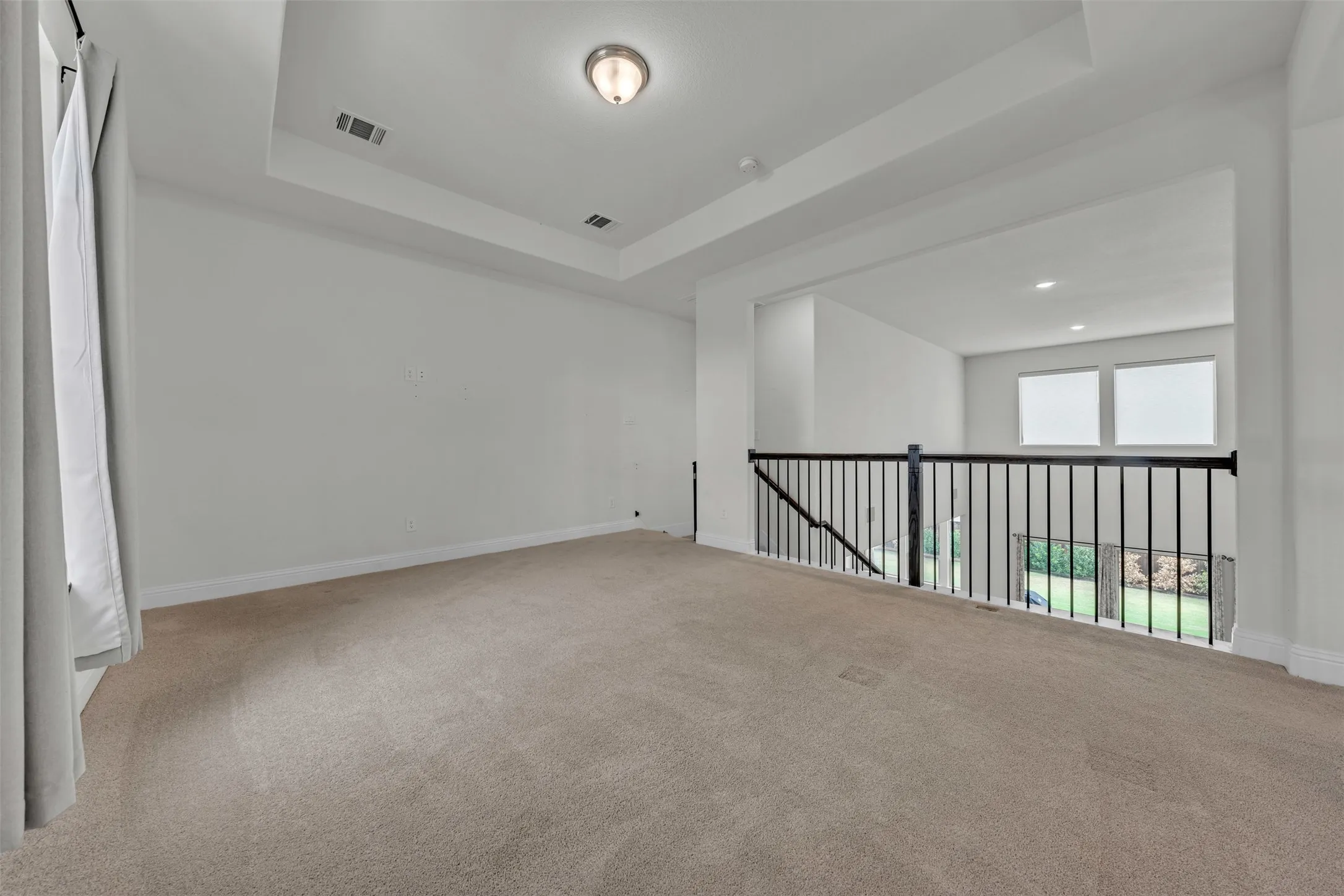 Single Family Residence For Sale in Johnson County , 1802 Southpointe Xing, Mansfield, Texas 76063, 5 Bedroom, 5 Bathroom, 3 Garage spaces, 3,746 Sqft, built in 2022, mls#21402815, Real Estate Agent in Mansfield, Homes For Sale in Johnson county, Homes For Sale in Mansfield, Realtor in Mansfield Texas, Real Estate Brokerage Independent Realty Texas, Luminita Cordes Realtor