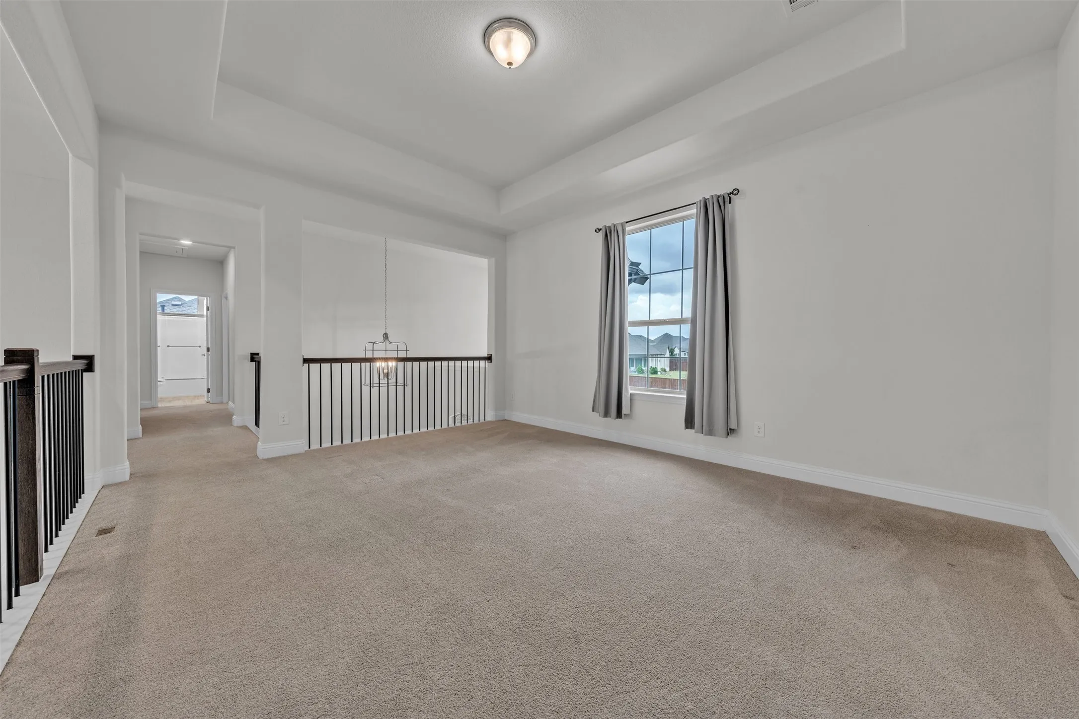 Single Family Residence For Sale in Johnson County , 1802 Southpointe Xing, Mansfield, Texas 76063, 5 Bedroom, 5 Bathroom, 3 Garage spaces, 3,746 Sqft, built in 2022, mls#21402815, Real Estate Agent in Mansfield, Homes For Sale in Johnson county, Homes For Sale in Mansfield, Realtor in Mansfield Texas, Real Estate Brokerage Independent Realty Texas, Luminita Cordes Realtor