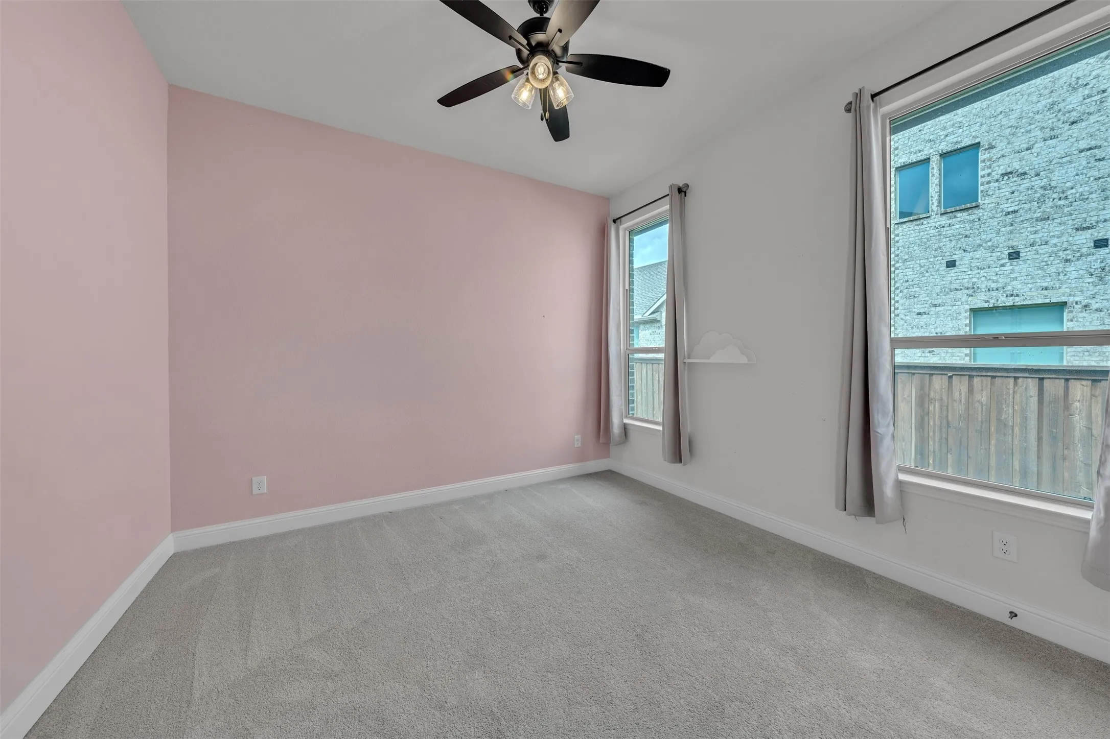 Single Family Residence For Sale in Johnson County , 1802 Southpointe Xing, Mansfield, Texas 76063, 5 Bedroom, 5 Bathroom, 3 Garage spaces, 3,746 Sqft, built in 2022, mls#21402815, Real Estate Agent in Mansfield, Homes For Sale in Johnson county, Homes For Sale in Mansfield, Realtor in Mansfield Texas, Real Estate Brokerage Independent Realty Texas, Luminita Cordes Realtor