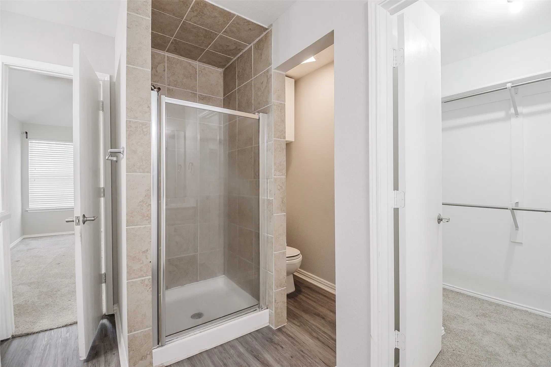 Single Family Residence For Rent in Tarrant County , 633 Dover Heights Trail, Mansfield, Texas 76063, 3 Bedroom, 2 Bathroom, 2 Garage spaces, 1,854 Sqft, built in 2002, mls#21404243, Real Estate Agent in Mansfield, Homes For Rent in Tarrant county, Homes For Rent in Mansfield, Realtor in Mansfield Texas, Real Estate Brokerage Independent Realty Texas, Luminita Cordes Realtor
