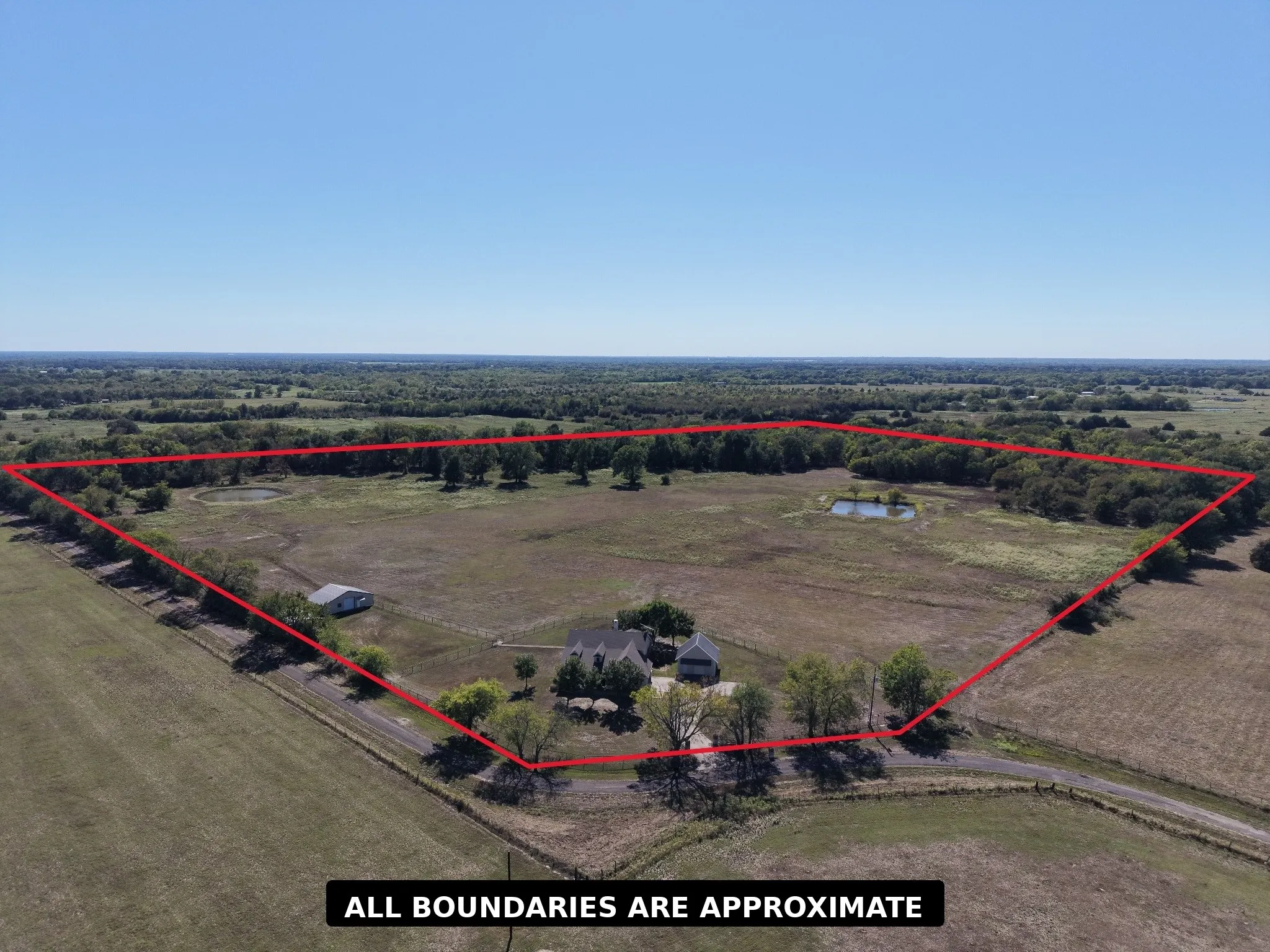 Farm For Sale in Hopkins County , 2770 County Road 4129, Cumby, Texas 75433, 3 Bedroom, 3 Bathroom, 2 Garage spaces, 2,432 Sqft, built in 2003, mls#21402114, Real Estate Agent in Cumby, Homes For Sale in Hopkins county, Homes For Sale in Cumby, Realtor in Cumby Texas, Real Estate Brokerage Independent Realty Texas, Luminita Cordes Realtor
