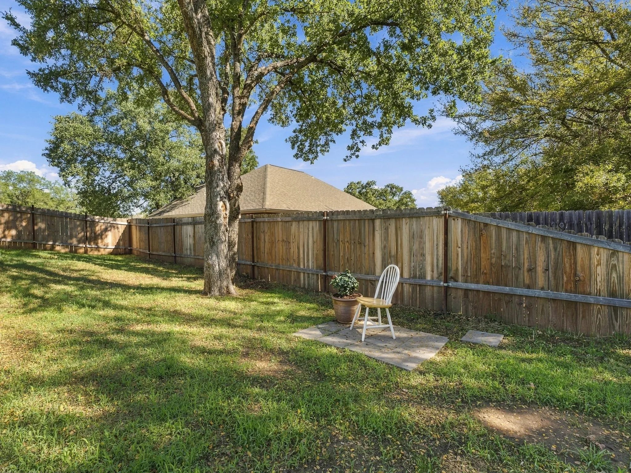 Single Family Residence For Sale in Wise County , 706 Port O Call Drive, Runaway Bay, Texas 76426, 3 Bedroom, 2 Bathroom, 2 Garage spaces, 1,596 Sqft, built in 2020, mls#21404187, Real Estate Agent in Runaway Bay, Homes For Sale in Wise county, Homes For Sale in Runaway Bay, Realtor in Runaway Bay Texas, Real Estate Brokerage Independent Realty Texas, Luminita Cordes Realtor