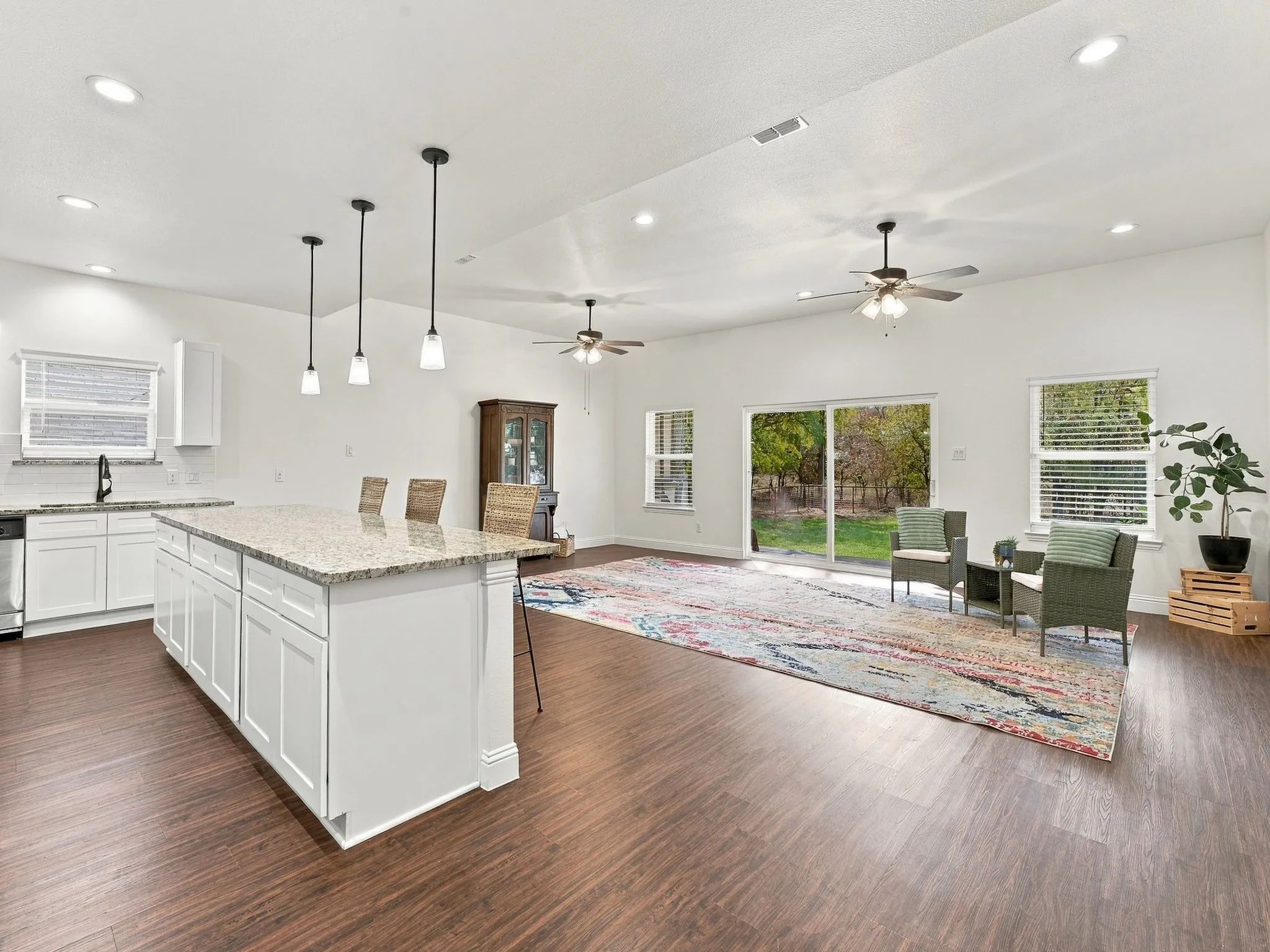 Single Family Residence For Sale in Wise County , 706 Port O Call Drive, Runaway Bay, Texas 76426, 3 Bedroom, 2 Bathroom, 2 Garage spaces, 1,596 Sqft, built in 2020, mls#21404187, Real Estate Agent in Runaway Bay, Homes For Sale in Wise county, Homes For Sale in Runaway Bay, Realtor in Runaway Bay Texas, Real Estate Brokerage Independent Realty Texas, Luminita Cordes Realtor