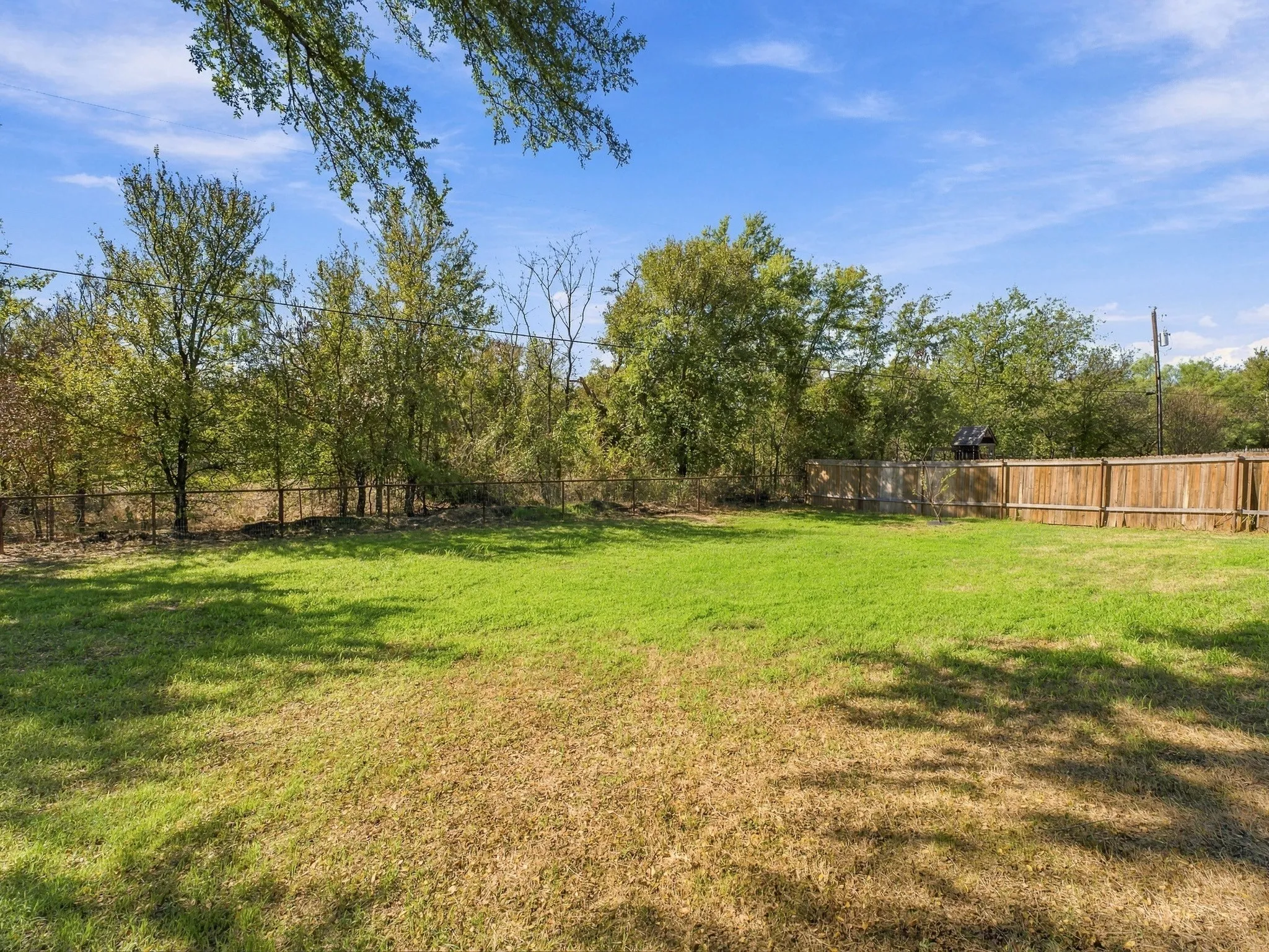 Single Family Residence For Sale in Wise County , 706 Port O Call Drive, Runaway Bay, Texas 76426, 3 Bedroom, 2 Bathroom, 2 Garage spaces, 1,596 Sqft, built in 2020, mls#21404187, Real Estate Agent in Runaway Bay, Homes For Sale in Wise county, Homes For Sale in Runaway Bay, Realtor in Runaway Bay Texas, Real Estate Brokerage Independent Realty Texas, Luminita Cordes Realtor