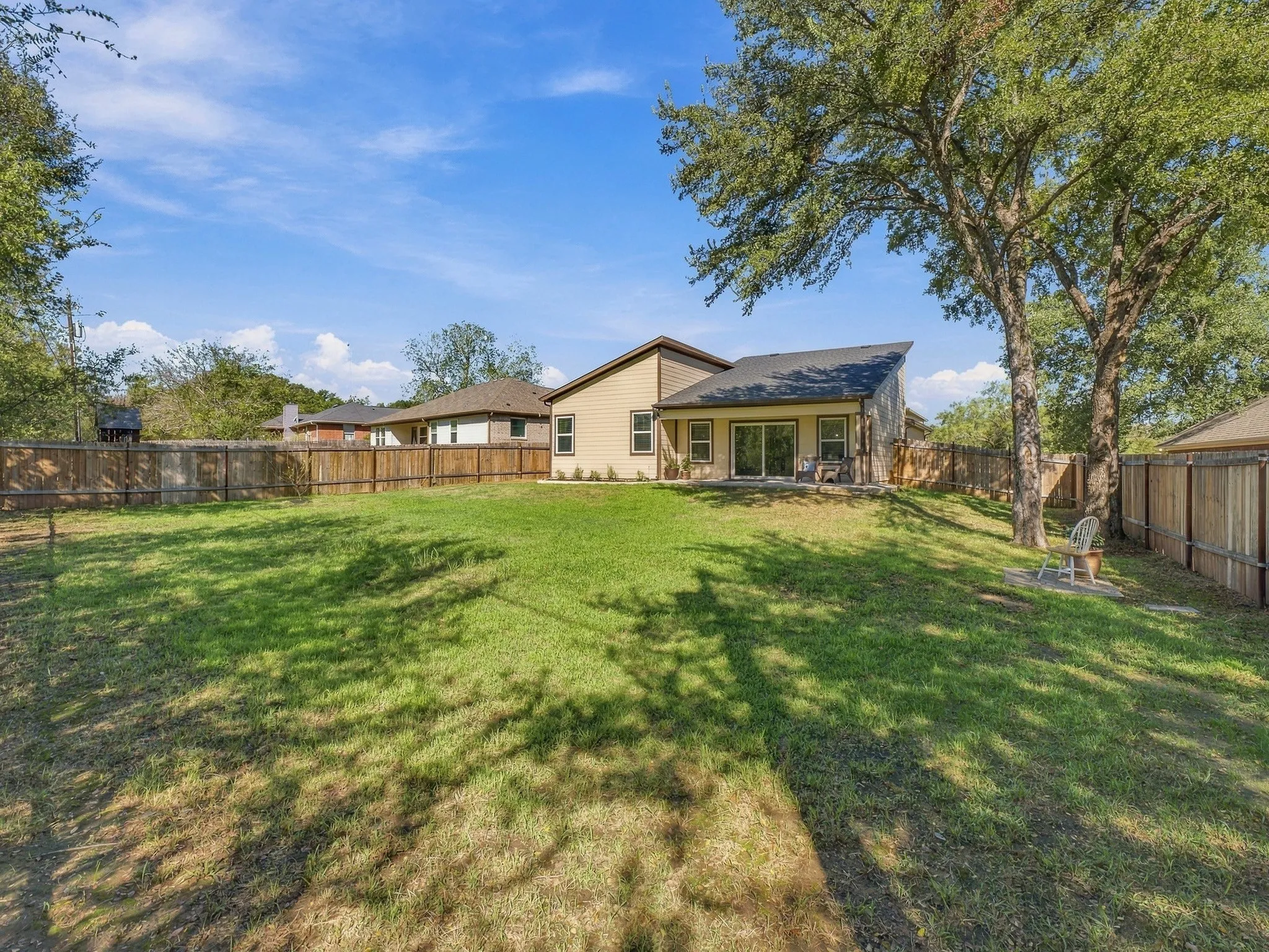 Single Family Residence For Sale in Wise County , 706 Port O Call Drive, Runaway Bay, Texas 76426, 3 Bedroom, 2 Bathroom, 2 Garage spaces, 1,596 Sqft, built in 2020, mls#21404187, Real Estate Agent in Runaway Bay, Homes For Sale in Wise county, Homes For Sale in Runaway Bay, Realtor in Runaway Bay Texas, Real Estate Brokerage Independent Realty Texas, Luminita Cordes Realtor