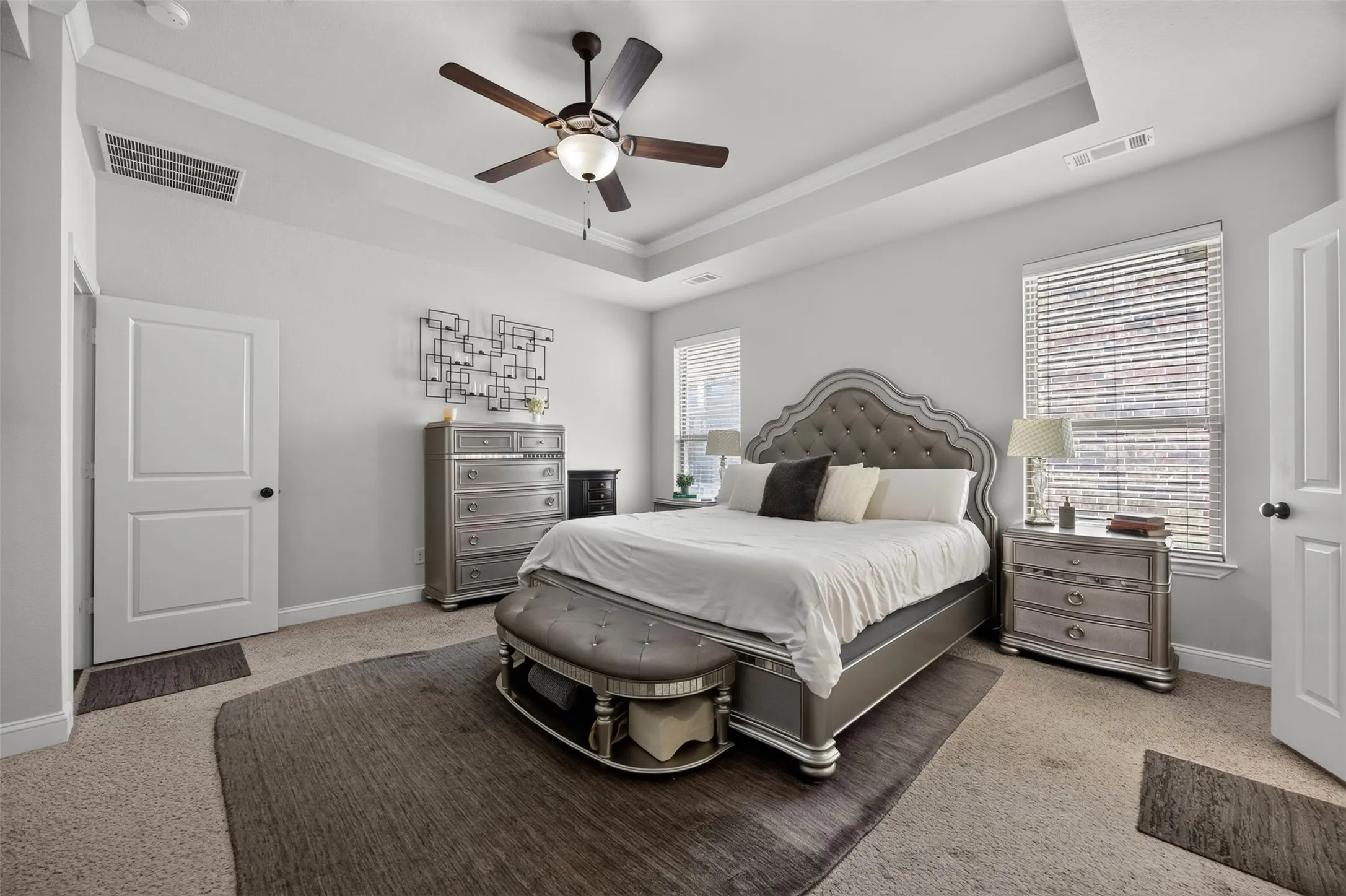 Single Family Residence For Sale in Ellis County , 108 Crystal Creek Drive, Red Oak, Texas 75154, 4 Bedroom, 3 Bathroom, 2 Garage spaces, 2,428 Sqft, built in 2015, mls#21403403, Real Estate Agent in Red Oak, Homes For Sale in Ellis county, Homes For Sale in Red Oak, Realtor in Red Oak Texas, Real Estate Brokerage Independent Realty Texas, Luminita Cordes Realtor