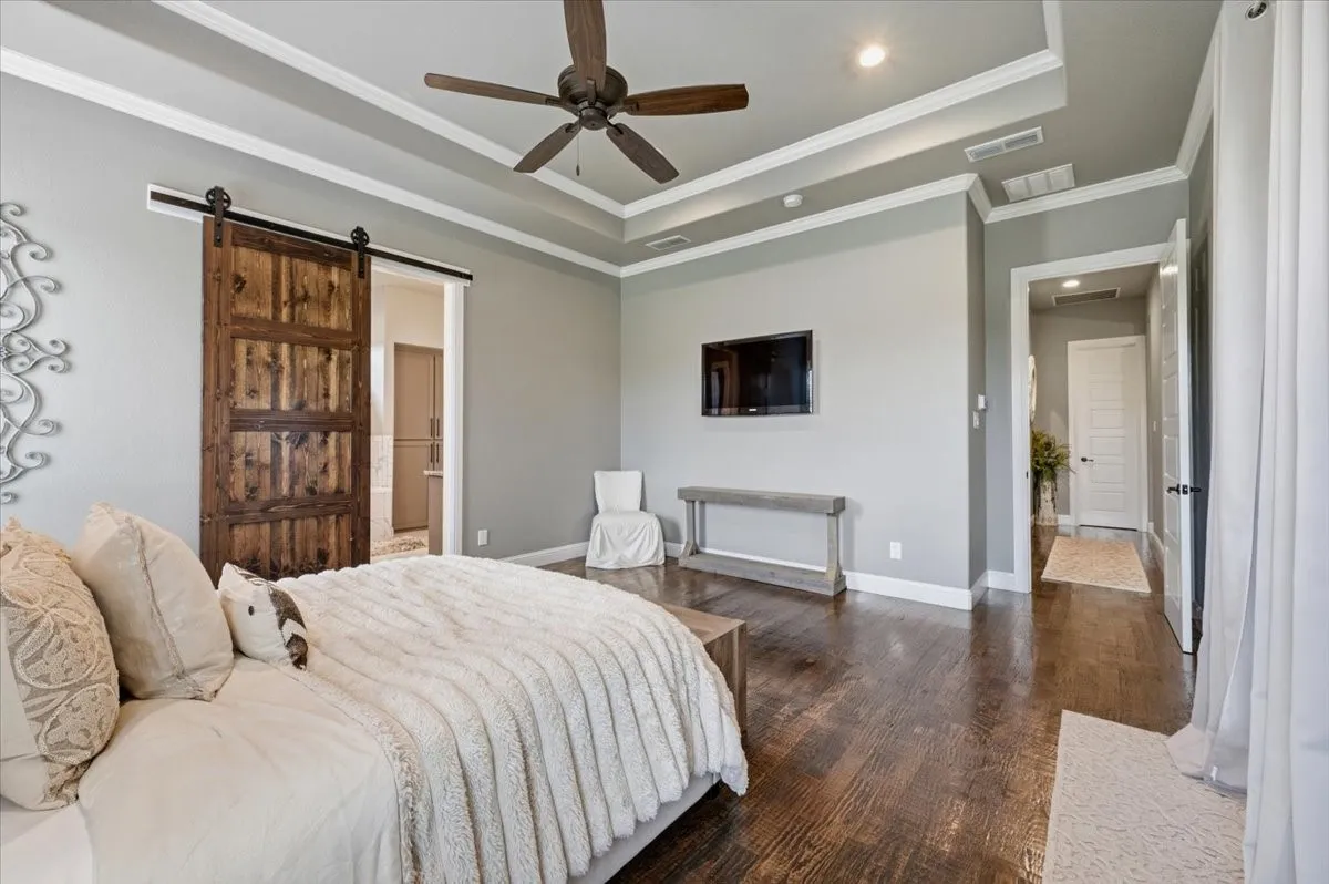 Single Family Residence For Sale in Parker County , 1017 Moriah Road, Weatherford, Texas 76087, 4 Bedroom, 3 Bathroom, 3 Garage spaces, 2,587 Sqft, built in 2020, mls#21402120, Real Estate Agent in Weatherford, Homes For Sale in Parker county, Homes For Sale in Weatherford, Realtor in Weatherford Texas, Real Estate Brokerage Independent Realty Texas, Luminita Cordes Realtor