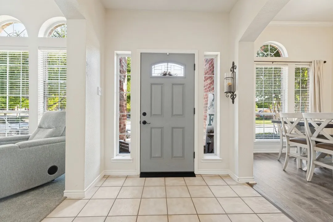 Single Family Residence For Sale in Collin County , 8112 Silverado Trail, Mc Kinney, Texas 75070, 3 Bedroom, 3 Bathroom, 2 Garage spaces, 2,626 Sqft, built in 2006, mls#21403691, Real Estate Agent in Mc Kinney, Homes For Sale in Collin county, Homes For Sale in Mc Kinney, Realtor in Mc Kinney Texas, Real Estate Brokerage Independent Realty Texas, Luminita Cordes Realtor