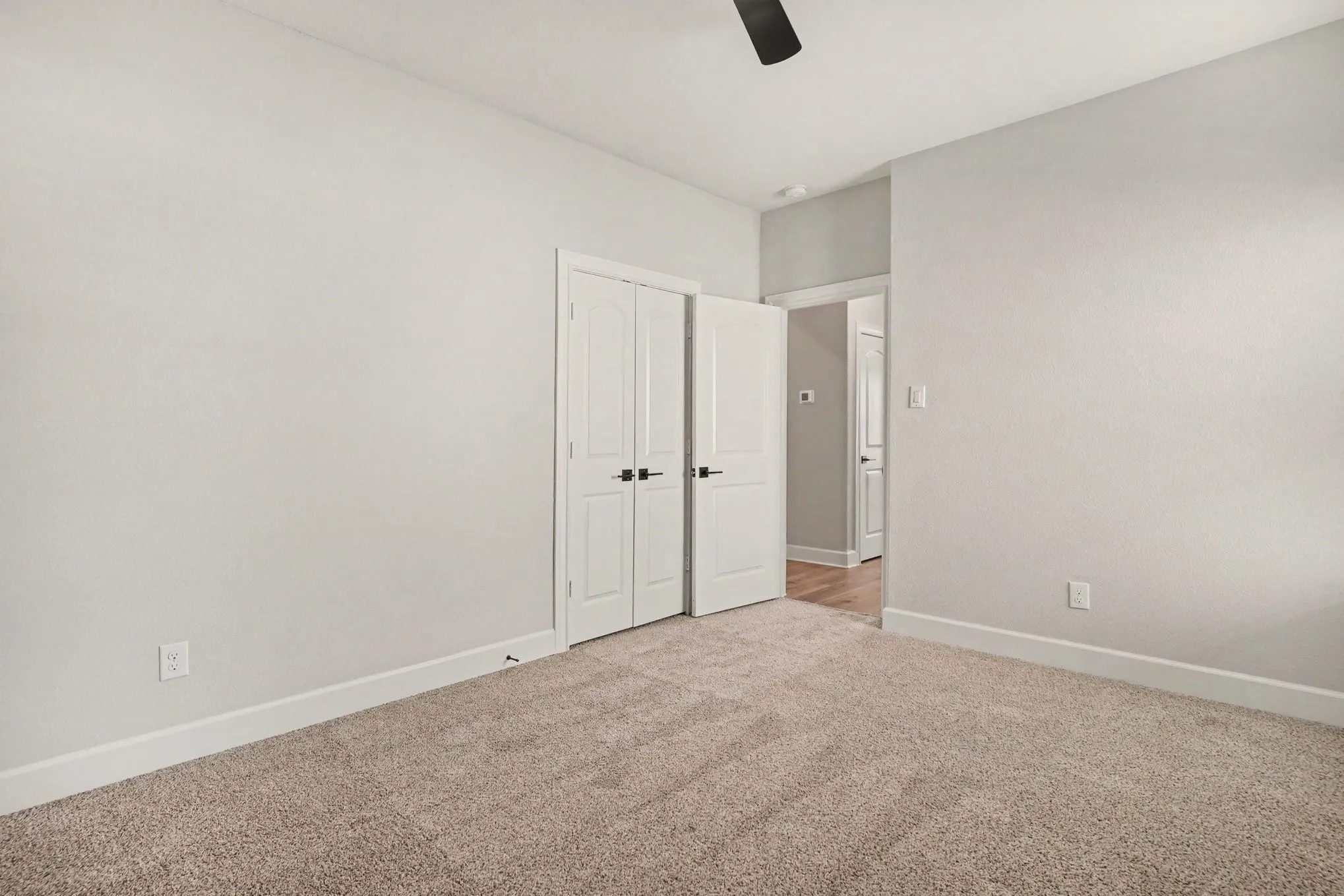 Single Family Residence For Rent in Tarrant County , 1109 Costa Vista Trail, Fort Worth, Texas 76108, 3 Bedroom, 2 Bathroom, 2 Garage spaces, 1,615 Sqft, built in 2024, mls#21404183, Real Estate Agent in Fort Worth, Homes For Rent in Tarrant county, Homes For Rent in Fort Worth, Realtor in Fort Worth Texas, Real Estate Brokerage Independent Realty Texas, Luminita Cordes Realtor
