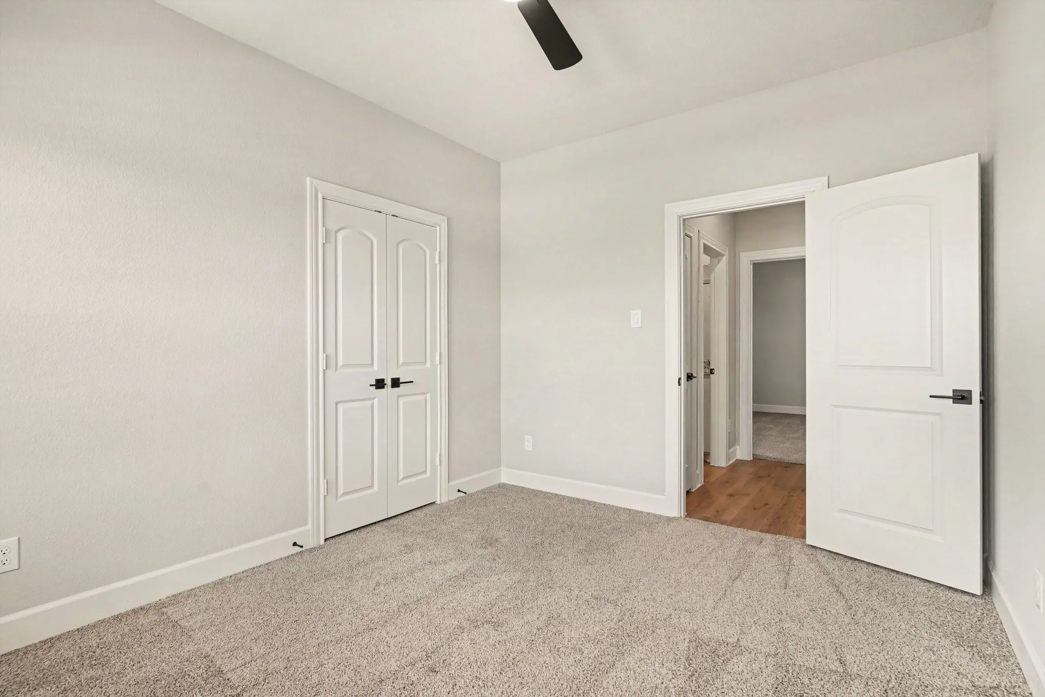Single Family Residence For Rent in Tarrant County , 1109 Costa Vista Trail, Fort Worth, Texas 76108, 3 Bedroom, 2 Bathroom, 2 Garage spaces, 1,615 Sqft, built in 2024, mls#21404183, Real Estate Agent in Fort Worth, Homes For Rent in Tarrant county, Homes For Rent in Fort Worth, Realtor in Fort Worth Texas, Real Estate Brokerage Independent Realty Texas, Luminita Cordes Realtor