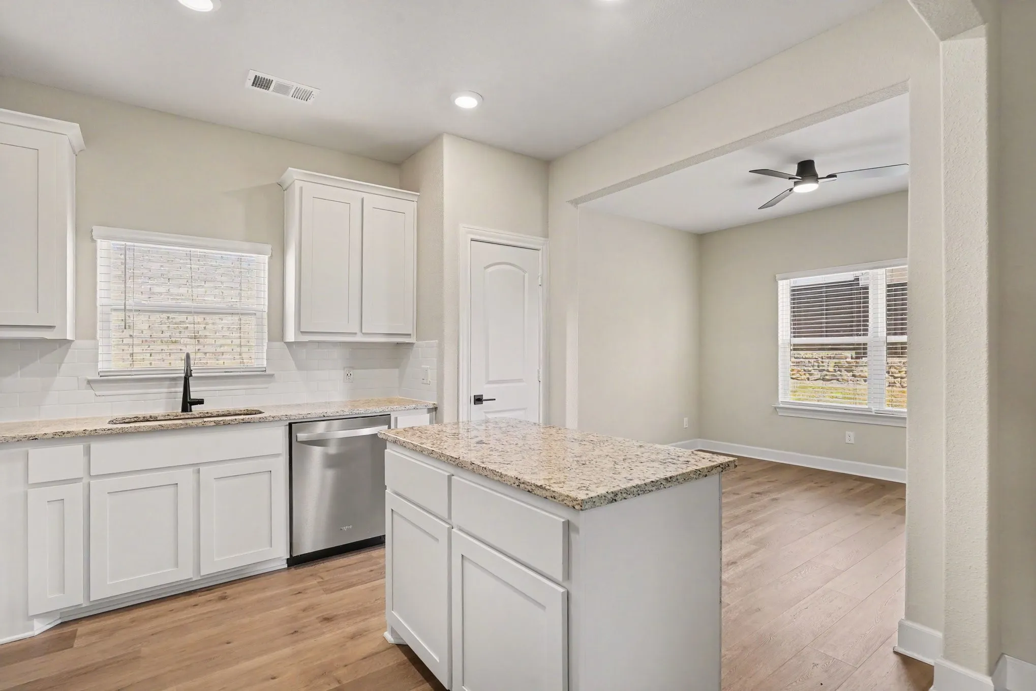 Single Family Residence For Rent in Tarrant County , 1109 Costa Vista Trail, Fort Worth, Texas 76108, 3 Bedroom, 2 Bathroom, 2 Garage spaces, 1,615 Sqft, built in 2024, mls#21404183, Real Estate Agent in Fort Worth, Homes For Rent in Tarrant county, Homes For Rent in Fort Worth, Realtor in Fort Worth Texas, Real Estate Brokerage Independent Realty Texas, Luminita Cordes Realtor