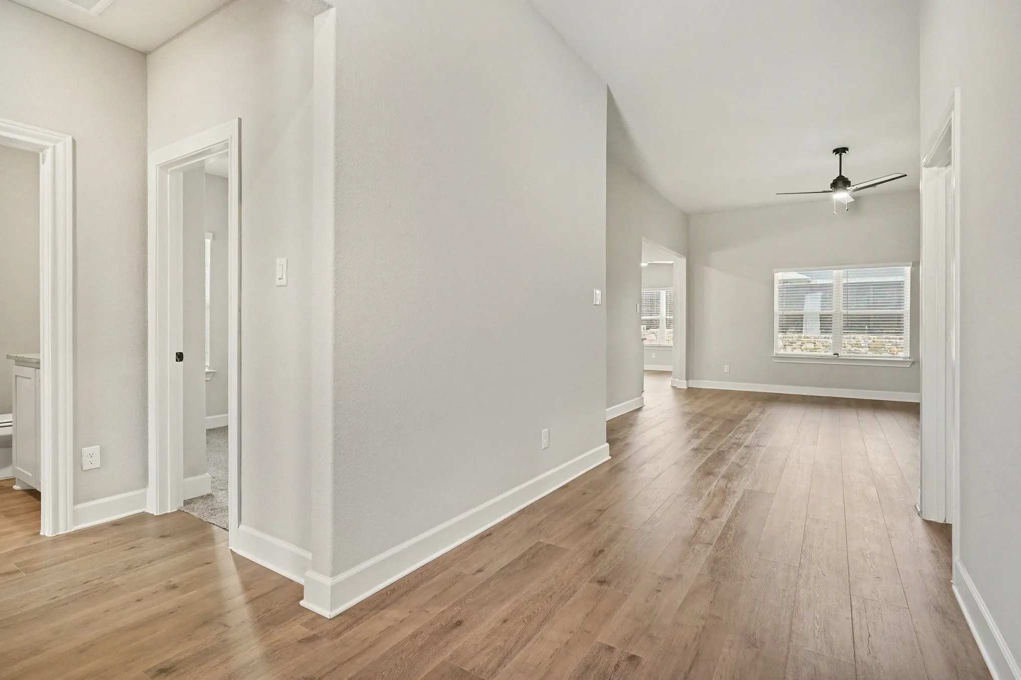 Single Family Residence For Rent in Tarrant County , 1109 Costa Vista Trail, Fort Worth, Texas 76108, 3 Bedroom, 2 Bathroom, 2 Garage spaces, 1,615 Sqft, built in 2024, mls#21404183, Real Estate Agent in Fort Worth, Homes For Rent in Tarrant county, Homes For Rent in Fort Worth, Realtor in Fort Worth Texas, Real Estate Brokerage Independent Realty Texas, Luminita Cordes Realtor