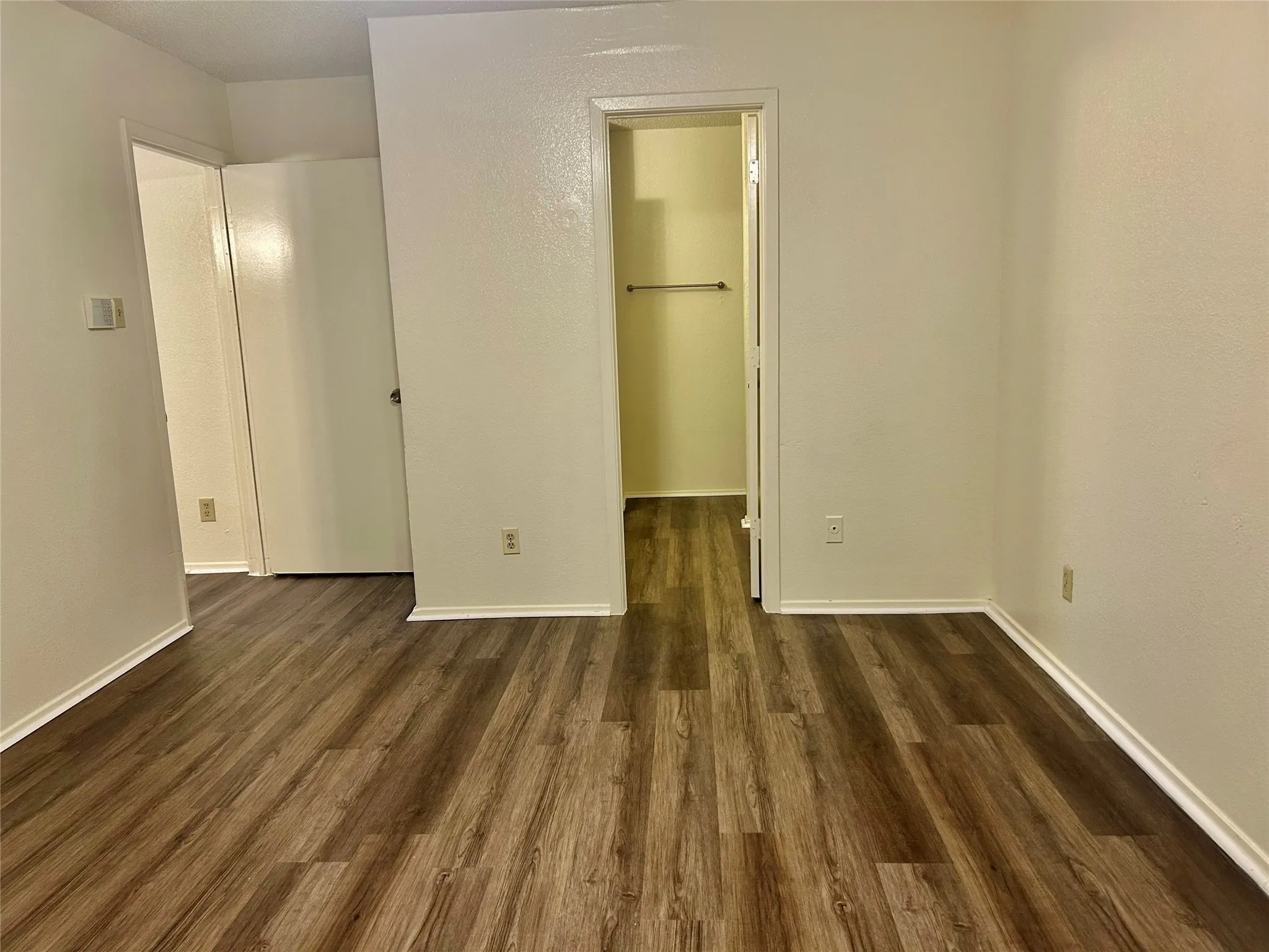 Duplex For Rent in Tarrant County , 2307 Lido Lane, Arlington, Texas 76015, 3 Bedroom, 2 Bathroom, Garage spaces, 1,157 Sqft, built in 1983, mls#21404245, Real Estate Agent in Arlington, Homes For Rent in Tarrant county, Homes For Rent in Arlington, Realtor in Arlington Texas, Real Estate Brokerage Independent Realty Texas, Luminita Cordes Realtor