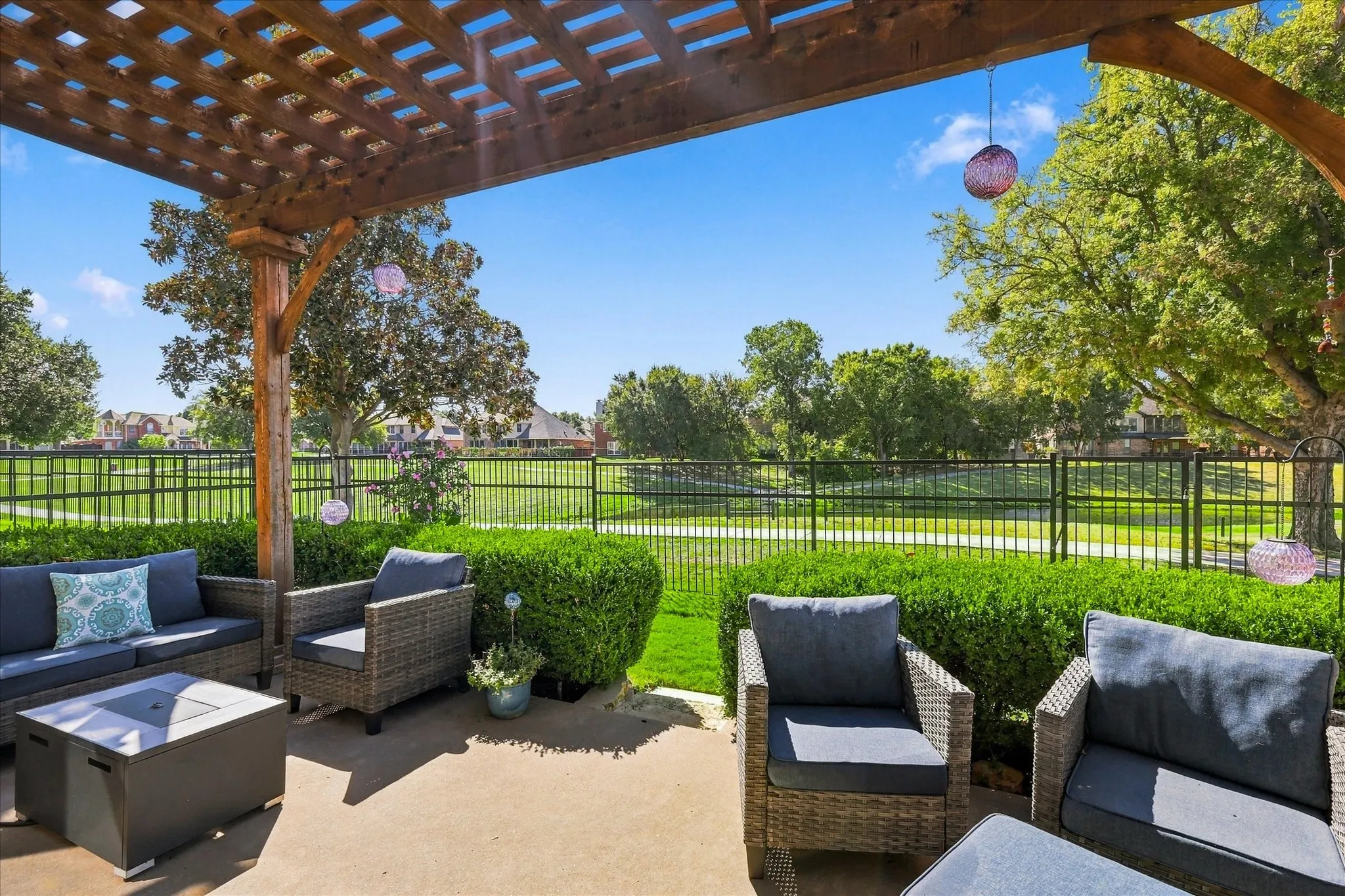 This lot is at the 6th green of the golf course, has a gate right onto the trail & has a lake view.
