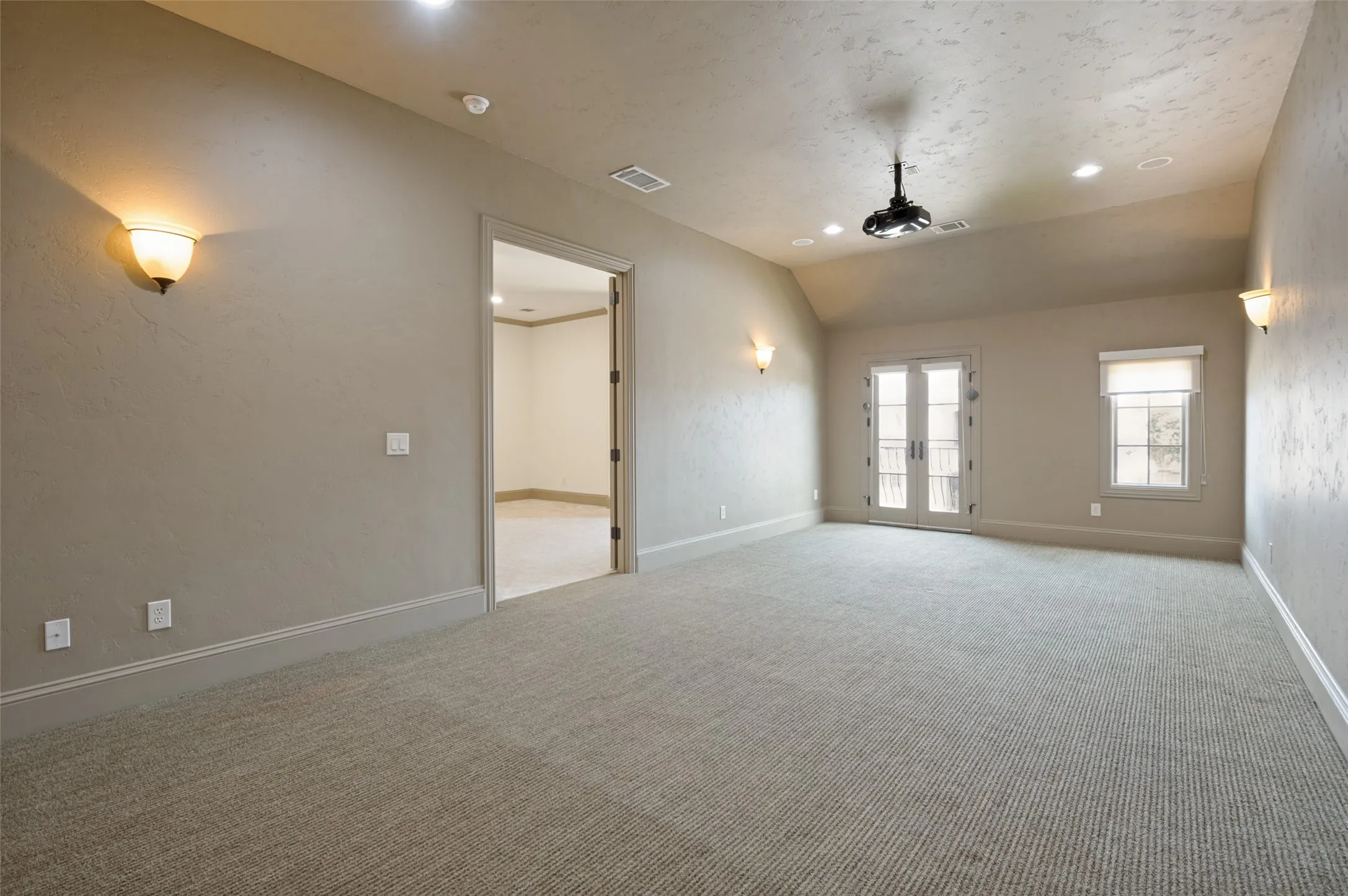 Single Family Residence For Rent in Collin County , 5764 Quebec Lane, Plano, Texas 75024, 4 Bedroom, 5 Bathroom, 3 Garage spaces, 4,243 Sqft, built in 2007, mls#21404270, Real Estate Agent in Plano, Homes For Rent in Collin county, Homes For Rent in Plano, Realtor in Plano Texas, Real Estate Brokerage Independent Realty Texas, Luminita Cordes Realtor