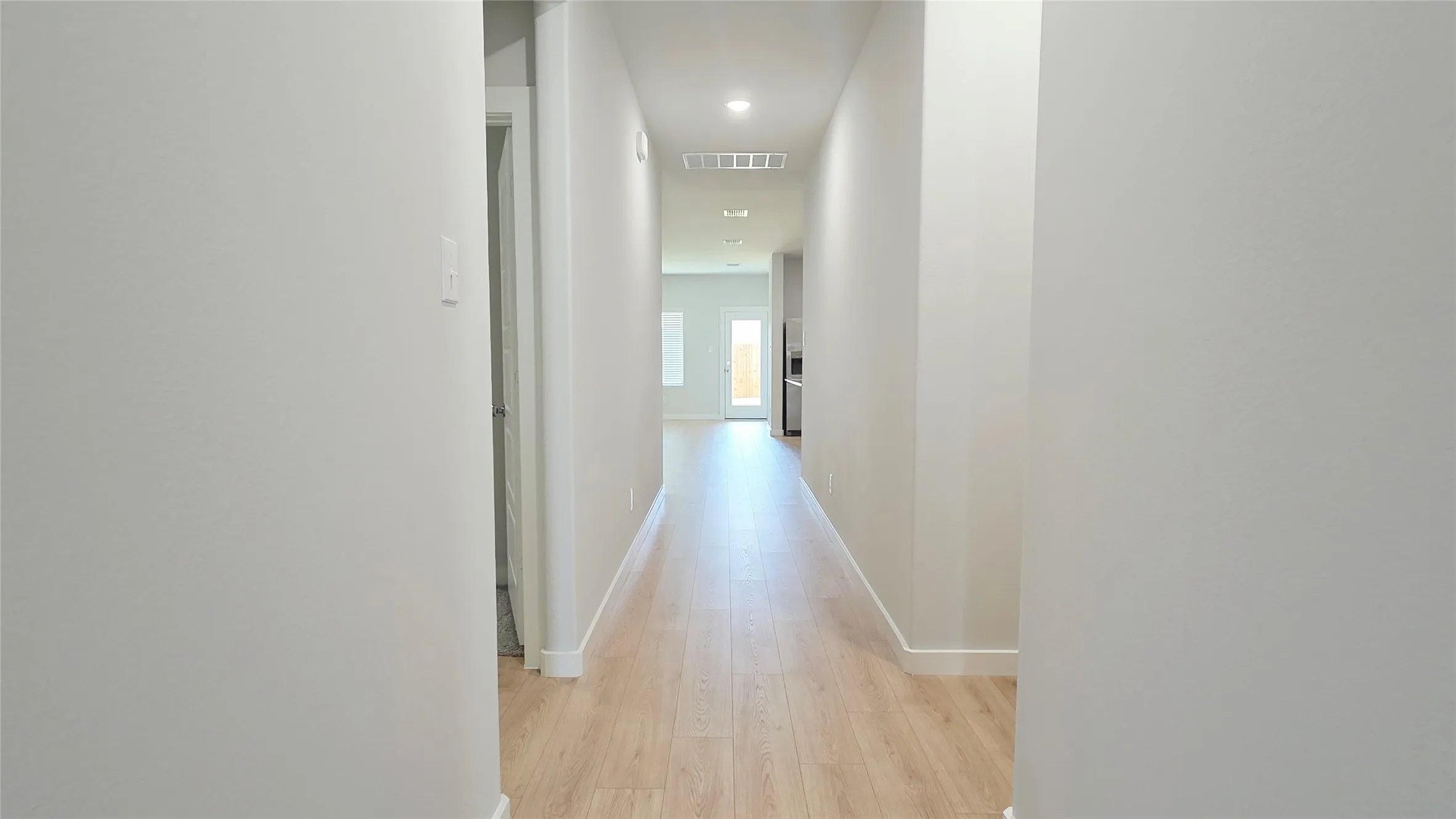 Single Family Residence For Rent in Collin County , 3604 High Valley Drive, Mc Kinney, Texas 75071, 4 Bedroom, 3 Bathroom, 2 Garage spaces, 2,138 Sqft, built in 2026, mls#21404266, Real Estate Agent in Mc Kinney, Homes For Rent in Collin county, Homes For Rent in Mc Kinney, Realtor in Mc Kinney Texas, Real Estate Brokerage Independent Realty Texas, Luminita Cordes Realtor