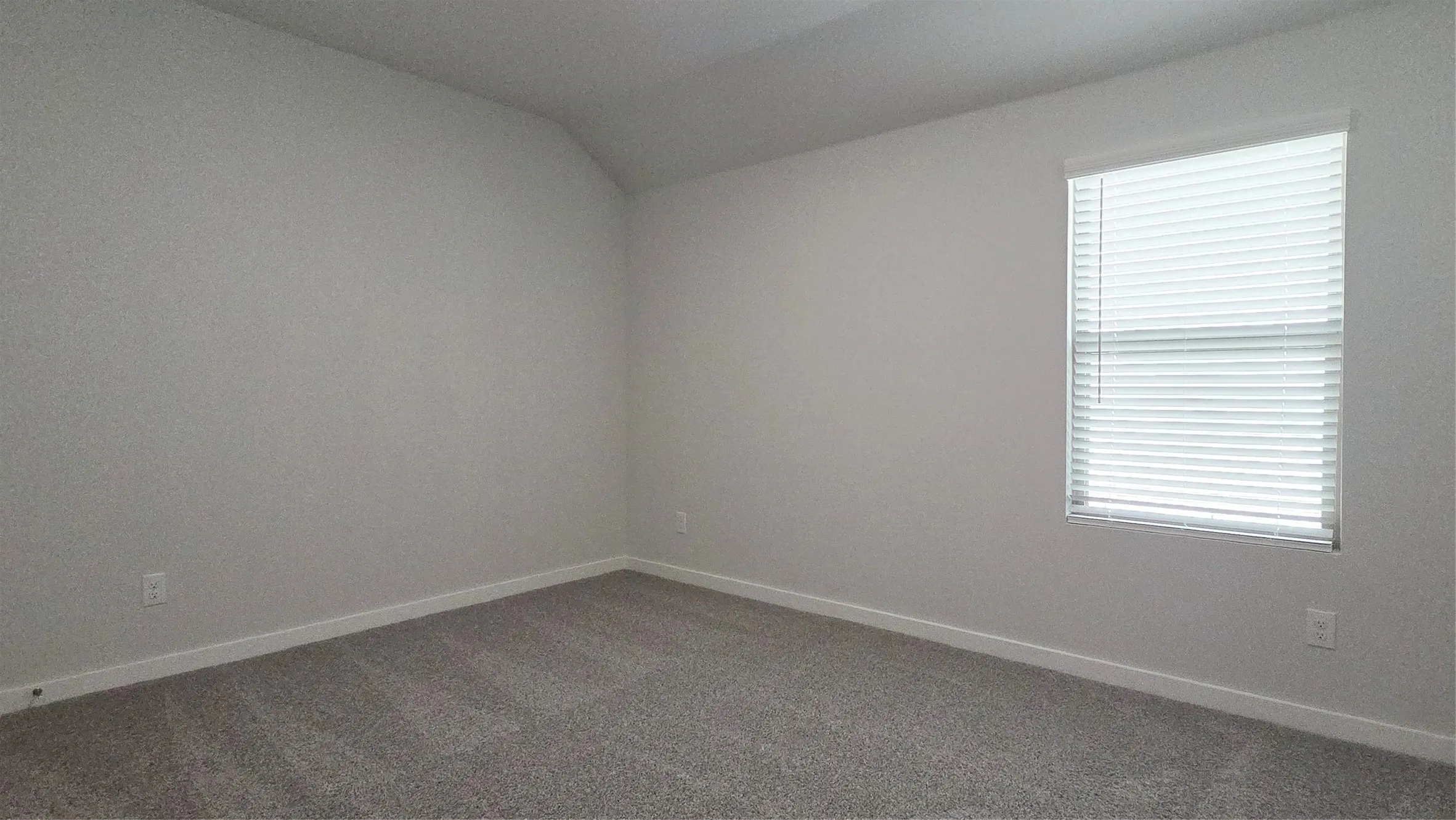 Single Family Residence For Rent in Collin County , 3604 High Valley Drive, Mc Kinney, Texas 75071, 4 Bedroom, 3 Bathroom, 2 Garage spaces, 2,138 Sqft, built in 2026, mls#21404266, Real Estate Agent in Mc Kinney, Homes For Rent in Collin county, Homes For Rent in Mc Kinney, Realtor in Mc Kinney Texas, Real Estate Brokerage Independent Realty Texas, Luminita Cordes Realtor