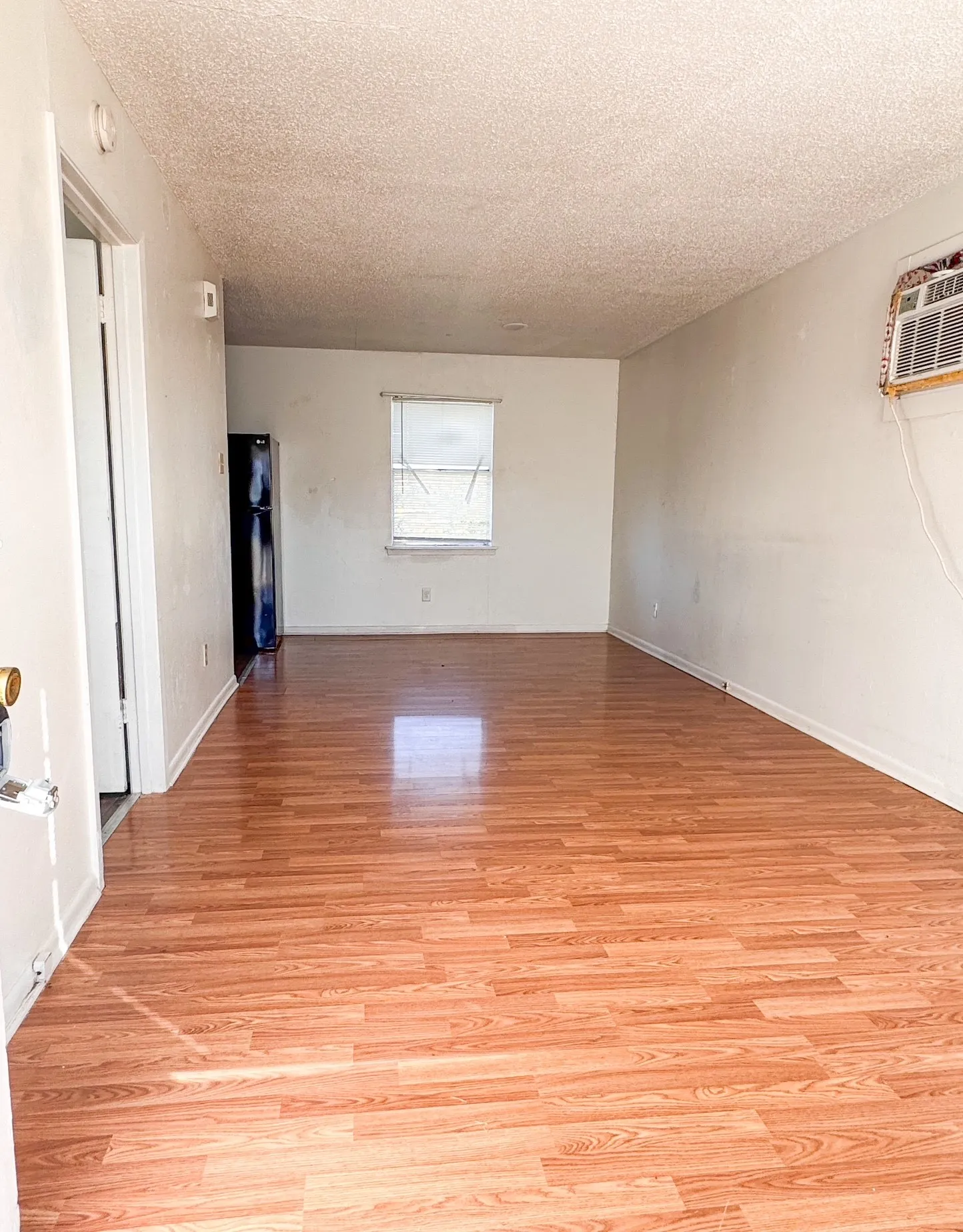 Duplex For Sale in Coryell County , 408 Sunset Lane A & B, Copperas Cove, Texas 76522, 2 Bedroom, 2 Bathroom, Garage spaces, 0 Sqft, built in 1971, mls#21404249, Real Estate Agent in Copperas Cove, Homes For Sale in Coryell county, Homes For Sale in Copperas Cove, Realtor in Copperas Cove Texas, Real Estate Brokerage Independent Realty Texas, Luminita Cordes Realtor
