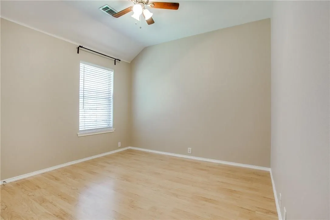 Single Family Residence For Rent in Denton County , 2981 Hancock Drive, Frisco, Texas 75033, 4 Bedroom, 2 Bathroom, 2 Garage spaces, 2,030 Sqft, built in 2002, mls#21400048, Real Estate Agent in Frisco, Homes For Rent in Denton county, Homes For Rent in Frisco, Realtor in Frisco Texas, Real Estate Brokerage Independent Realty Texas, Luminita Cordes Realtor