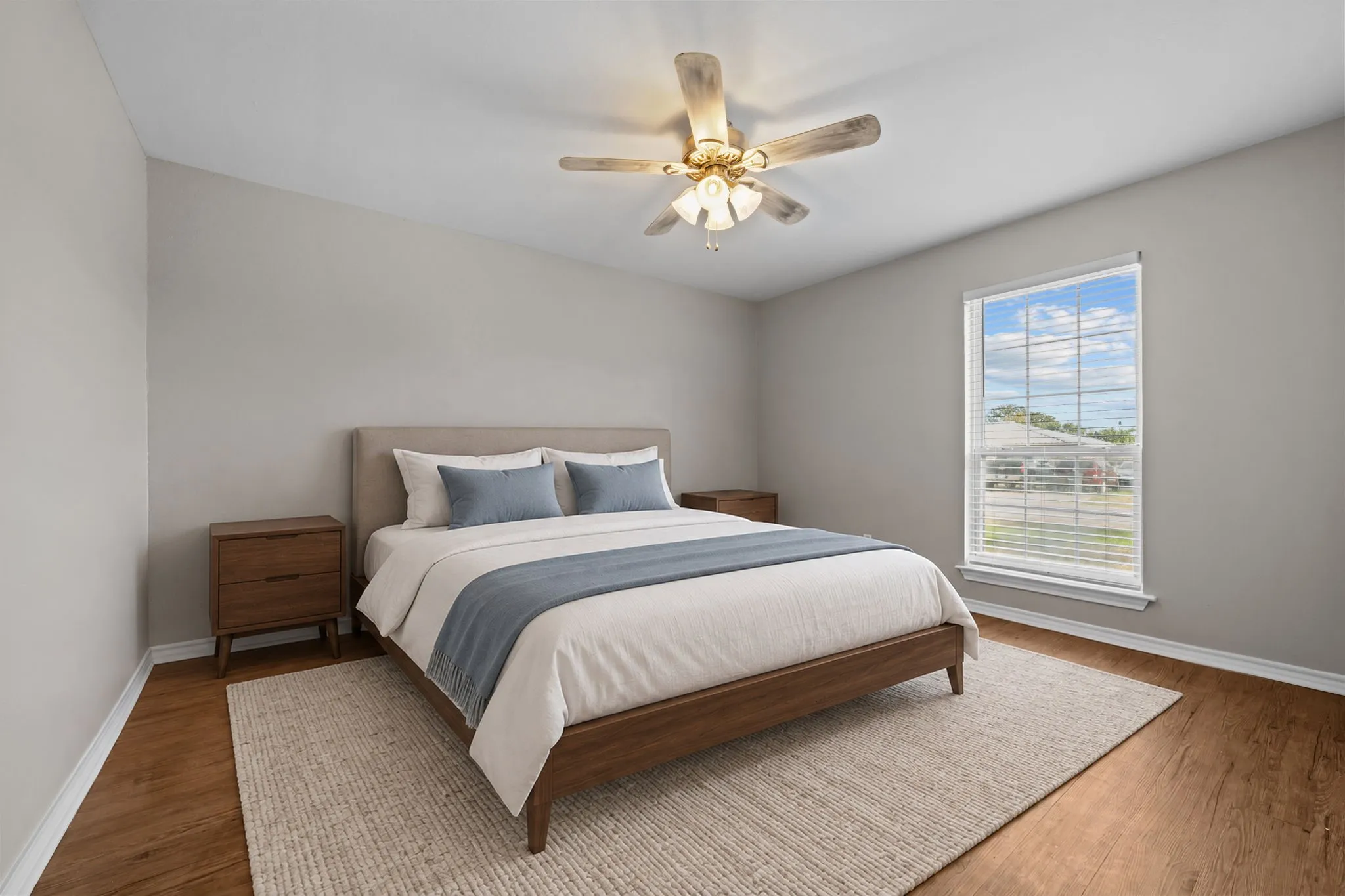 Single Family Residence For Sale in Hood County , 3904 Country Meadows Road, Granbury, Texas 76049, 3 Bedroom, 2 Bathroom, 2 Garage spaces, 1,447 Sqft, built in 2002, mls#21398139, Real Estate Agent in Granbury, Homes For Sale in Hood county, Homes For Sale in Granbury, Realtor in Granbury Texas, Real Estate Brokerage Independent Realty Texas, Luminita Cordes Realtor