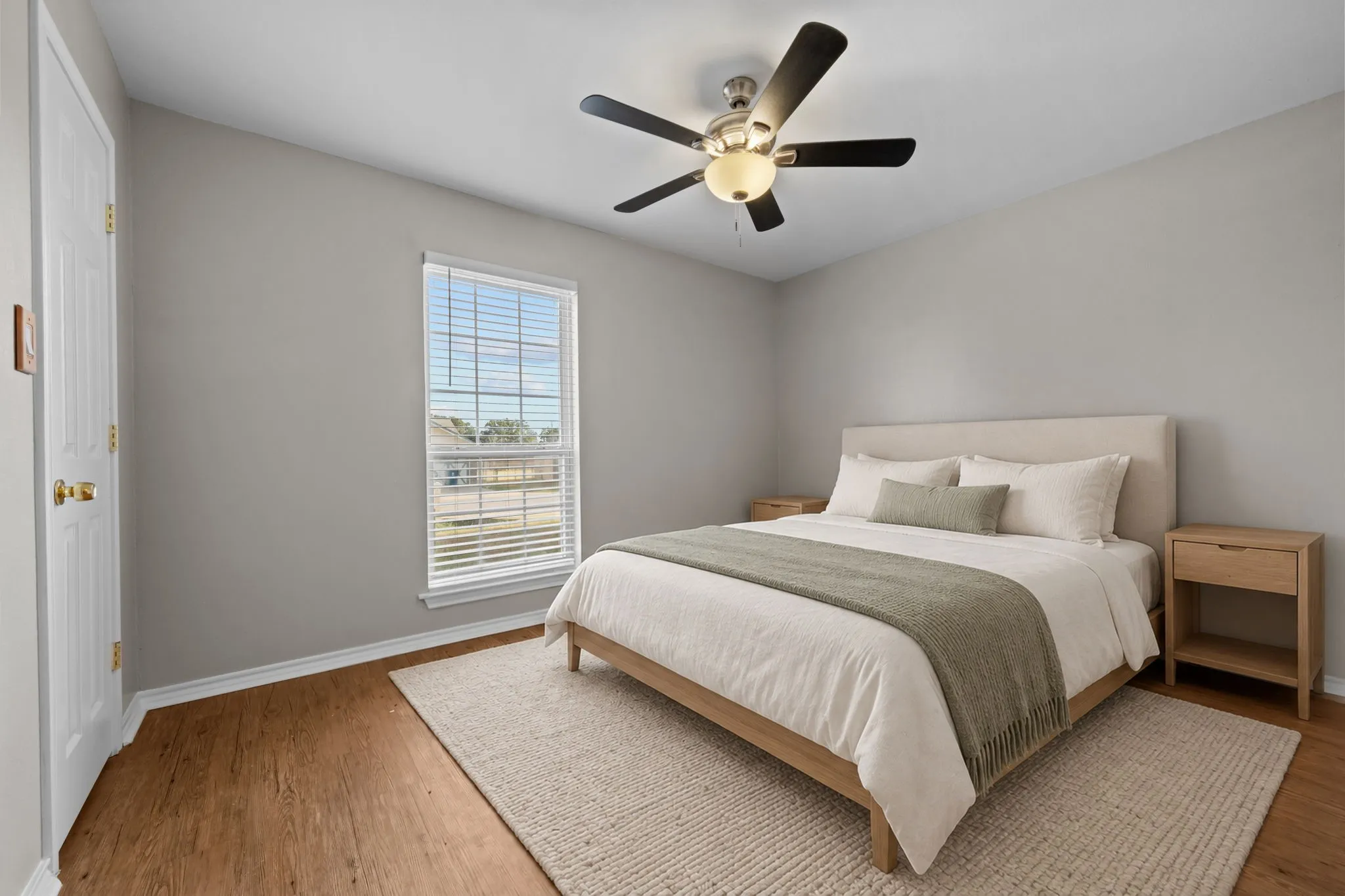 Single Family Residence For Sale in Hood County , 3904 Country Meadows Road, Granbury, Texas 76049, 3 Bedroom, 2 Bathroom, 2 Garage spaces, 1,447 Sqft, built in 2002, mls#21398139, Real Estate Agent in Granbury, Homes For Sale in Hood county, Homes For Sale in Granbury, Realtor in Granbury Texas, Real Estate Brokerage Independent Realty Texas, Luminita Cordes Realtor