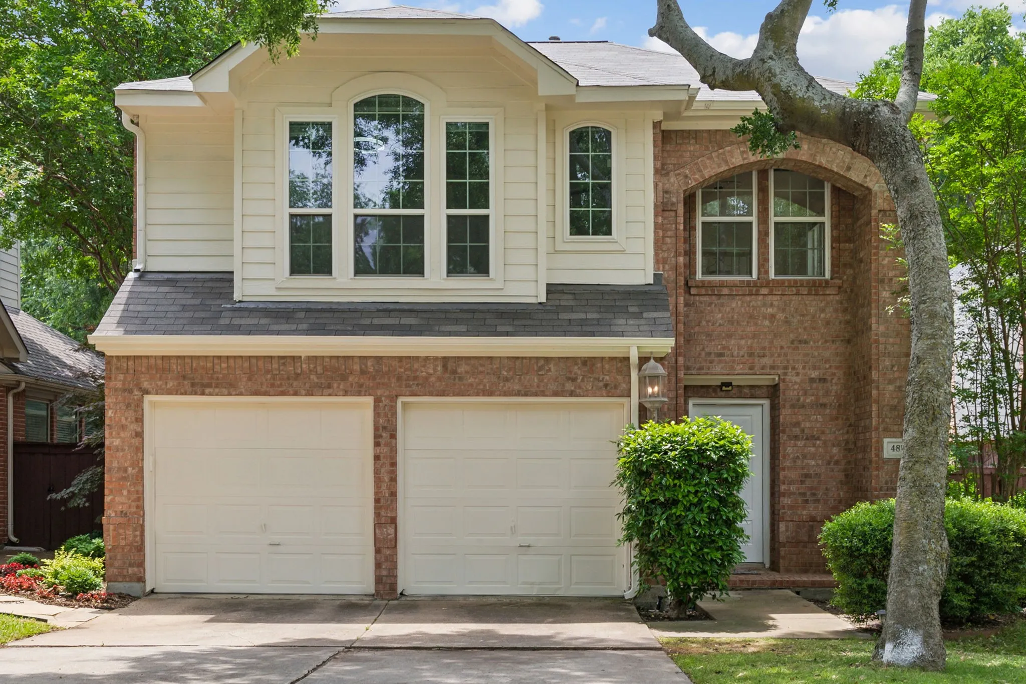 Single Family Residence For Rent in Collin County , 4816 Rockcreek Lane, Plano, Texas 75024, 3 Bedroom, 3 Bathroom, 2 Garage spaces, 2,367 Sqft, built in 1996, mls#21404292, Real Estate Agent in Plano, Homes For Rent in Collin county, Homes For Rent in Plano, Realtor in Plano Texas, Real Estate Brokerage Independent Realty Texas, Luminita Cordes Realtor