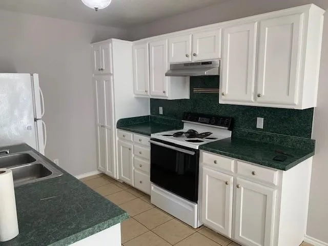 Duplex For Rent in Wise County , 506 Valleyridge Court A, Decatur, Texas 76234, 3 Bedroom, 2 Bathroom, 1 Garage spaces, 1,295 Sqft, built in 1994, mls#21393077, Real Estate Agent in Decatur, Homes For Rent in Wise county, Homes For Rent in Decatur, Realtor in Decatur Texas, Real Estate Brokerage Independent Realty Texas, Luminita Cordes Realtor