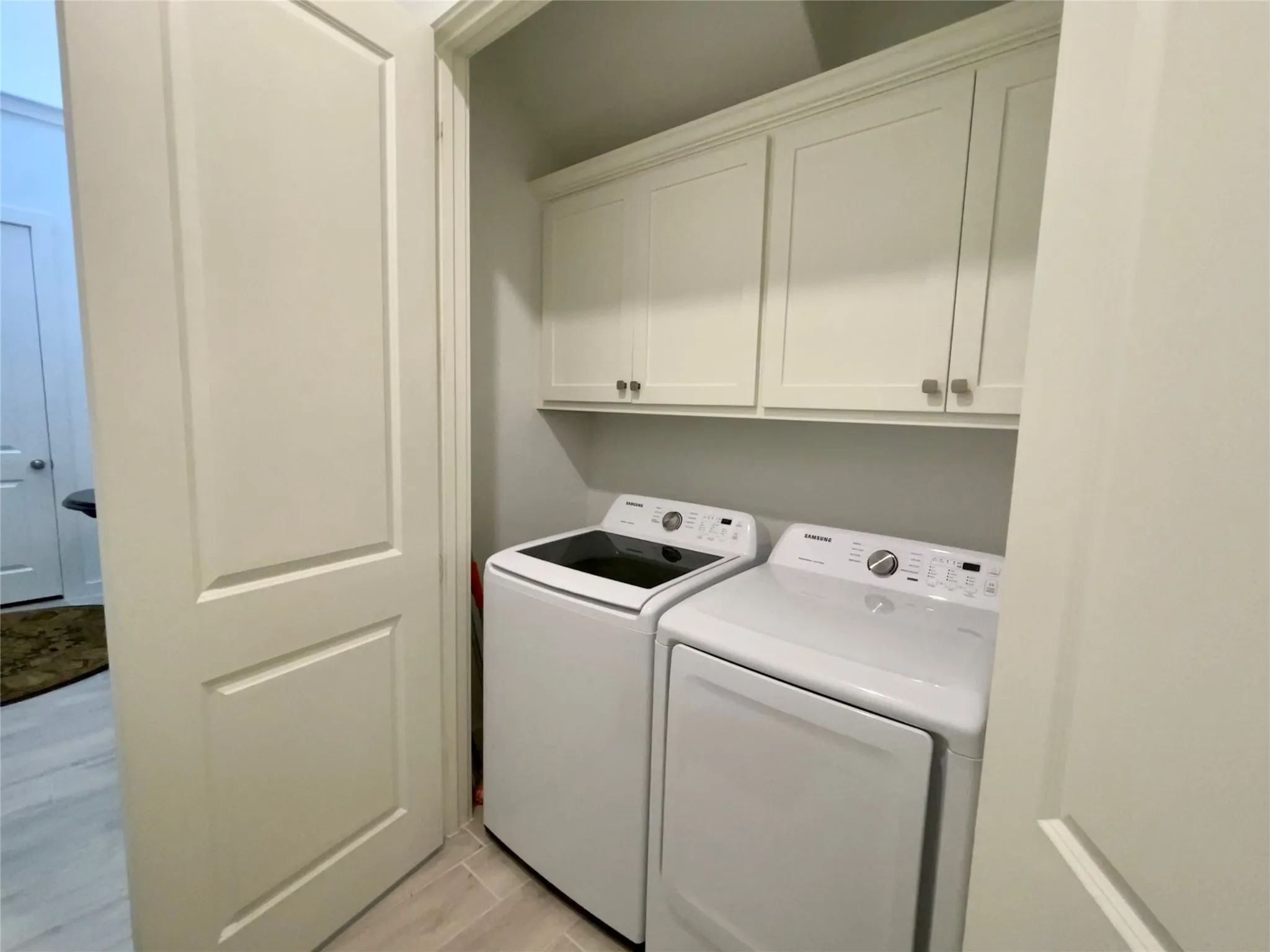 Townhouse For Rent in Denton County , 124 Claire Drive, Trophy Club, Texas 76262, 3 Bedroom, 3 Bathroom, 2 Garage spaces, 2,283 Sqft, built in 2020, mls#21404315, Real Estate Agent in Trophy Club, Homes For Rent in Denton county, Homes For Rent in Trophy Club, Realtor in Trophy Club Texas, Real Estate Brokerage Independent Realty Texas, Luminita Cordes Realtor