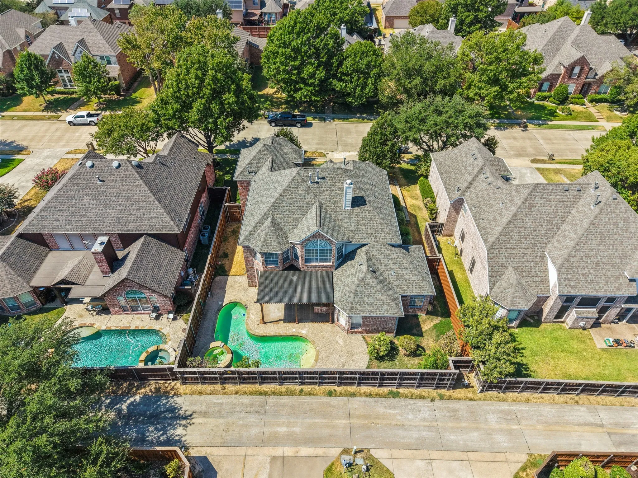 Single Family Residence For Sale in Collin County , 707 Wheaton Court, Allen, Texas 75013, 4 Bedroom, 4 Bathroom, 2 Garage spaces, 3,976 Sqft, built in 2001, mls#21404317, Real Estate Agent in Allen, Homes For Sale in Collin county, Homes For Sale in Allen, Realtor in Allen Texas, Real Estate Brokerage Independent Realty Texas, Luminita Cordes Realtor