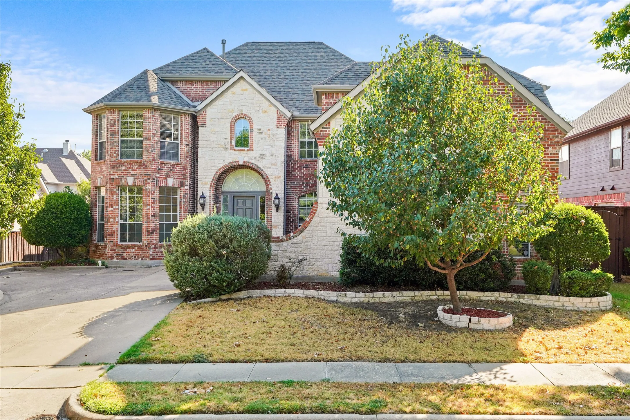 Single Family Residence For Sale in Collin County , 707 Wheaton Court, Allen, Texas 75013, 4 Bedroom, 4 Bathroom, 2 Garage spaces, 3,976 Sqft, built in 2001, mls#21404317, Real Estate Agent in Allen, Homes For Sale in Collin county, Homes For Sale in Allen, Realtor in Allen Texas, Real Estate Brokerage Independent Realty Texas, Luminita Cordes Realtor