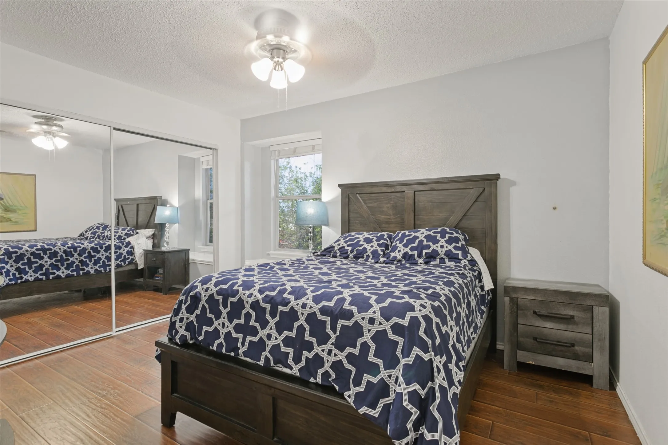 Single Family Residence For Sale in Denton County , 1411 Chinaberry Drive, Lewisville, Texas 75077, 3 Bedroom, 2 Bathroom, 2 Garage spaces, 1,689 Sqft, built in 1995, mls#21399415, Real Estate Agent in Lewisville, Homes For Sale in Denton county, Homes For Sale in Lewisville, Realtor in Lewisville Texas, Real Estate Brokerage Independent Realty Texas, Luminita Cordes Realtor