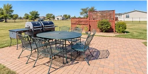 Mobile Home For Sale in Johnson County , 6305 Friesian Drive, Godley, Texas 76044, 3 Bedroom, 2 Bathroom, Garage spaces, 1,568 Sqft, built in 2005, mls#21404291, Real Estate Agent in Godley, Homes For Sale in Johnson county, Homes For Sale in Godley, Realtor in Godley Texas, Real Estate Brokerage Independent Realty Texas, Luminita Cordes Realtor