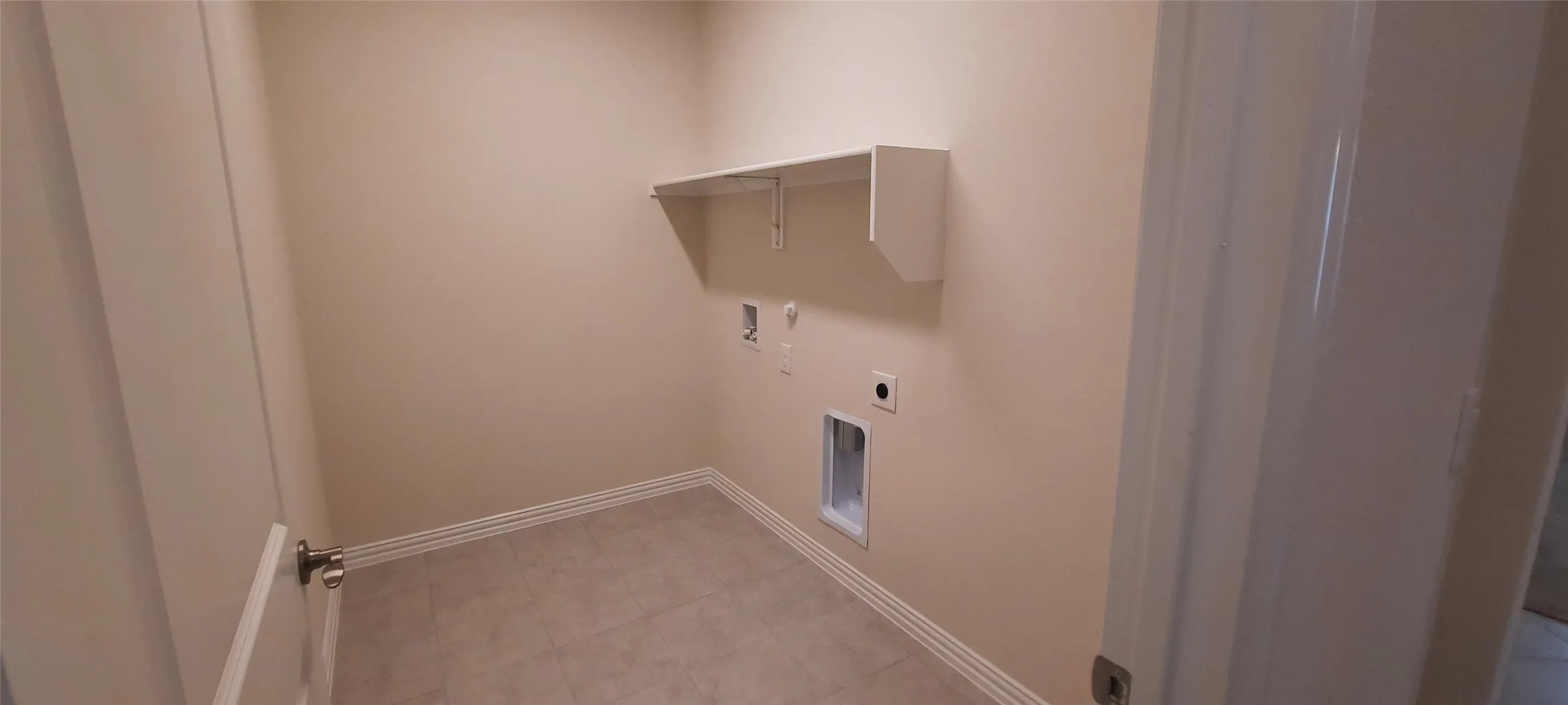 Single Family Residence For Rent in Denton County , 11516 MEADOW GALE CT, Haslet, Texas 76052, 3 Bedroom, 2 Bathroom, 2 Garage spaces, 2,221 Sqft, built in 2021, mls#21404323, Real Estate Agent in Haslet, Homes For Rent in Denton county, Homes For Rent in Haslet, Realtor in Haslet Texas, Real Estate Brokerage Independent Realty Texas, Luminita Cordes Realtor
